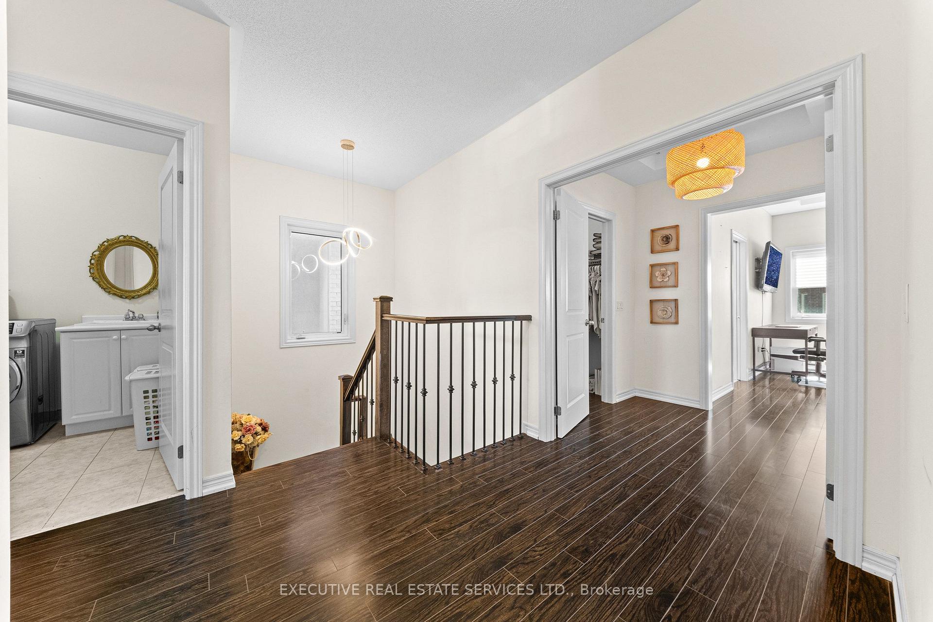 Photo 33 of 7 Yelands Road, Brampton, Northwest Brampton — HOMEH