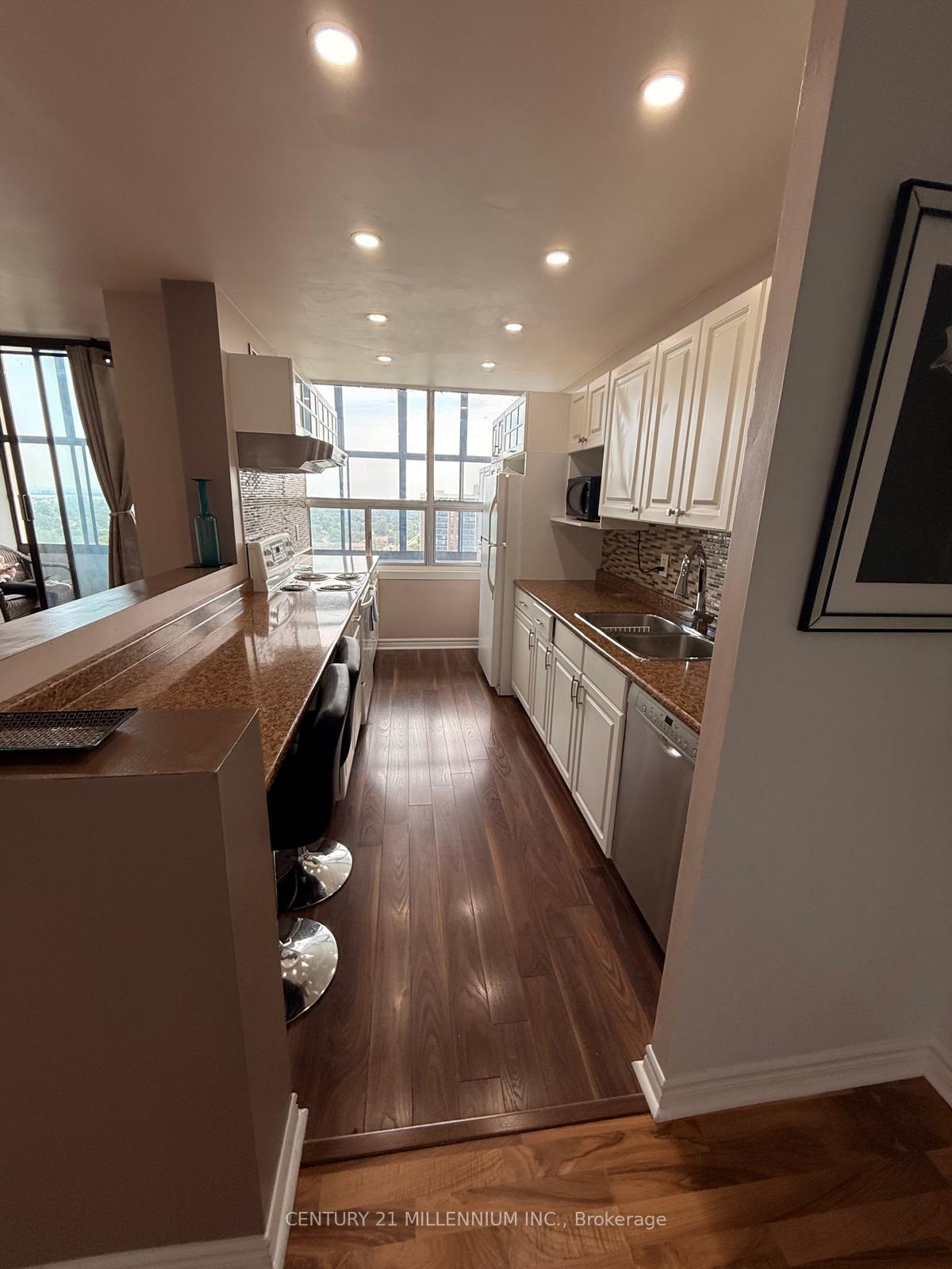 Photo 13 of Unit 1903, 25 Kensington Road, Brampton, Queen Street Corridor — HOMEH
