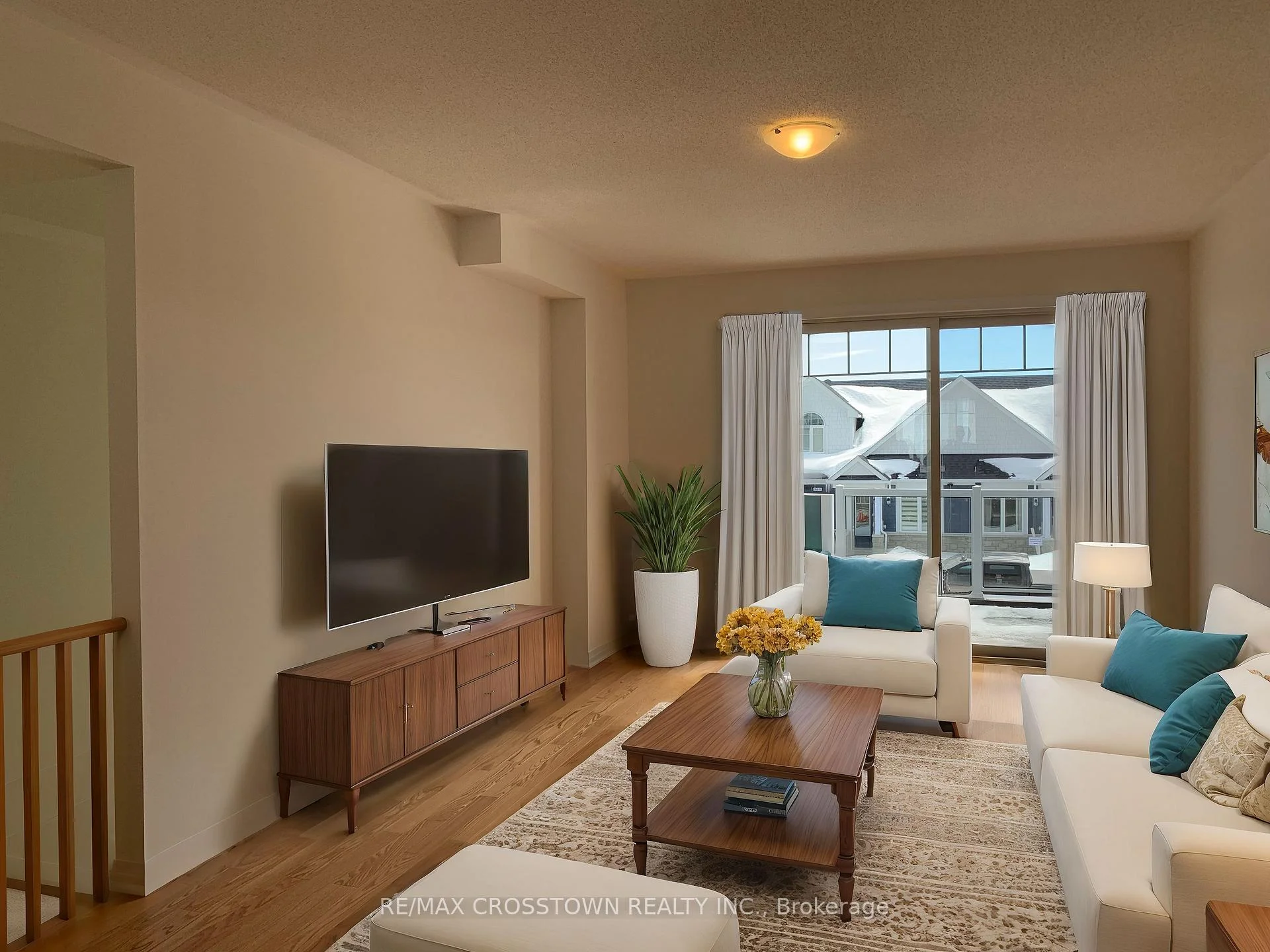 Photo 7 of 550 Hudson Crescent, Midland — HOMEH