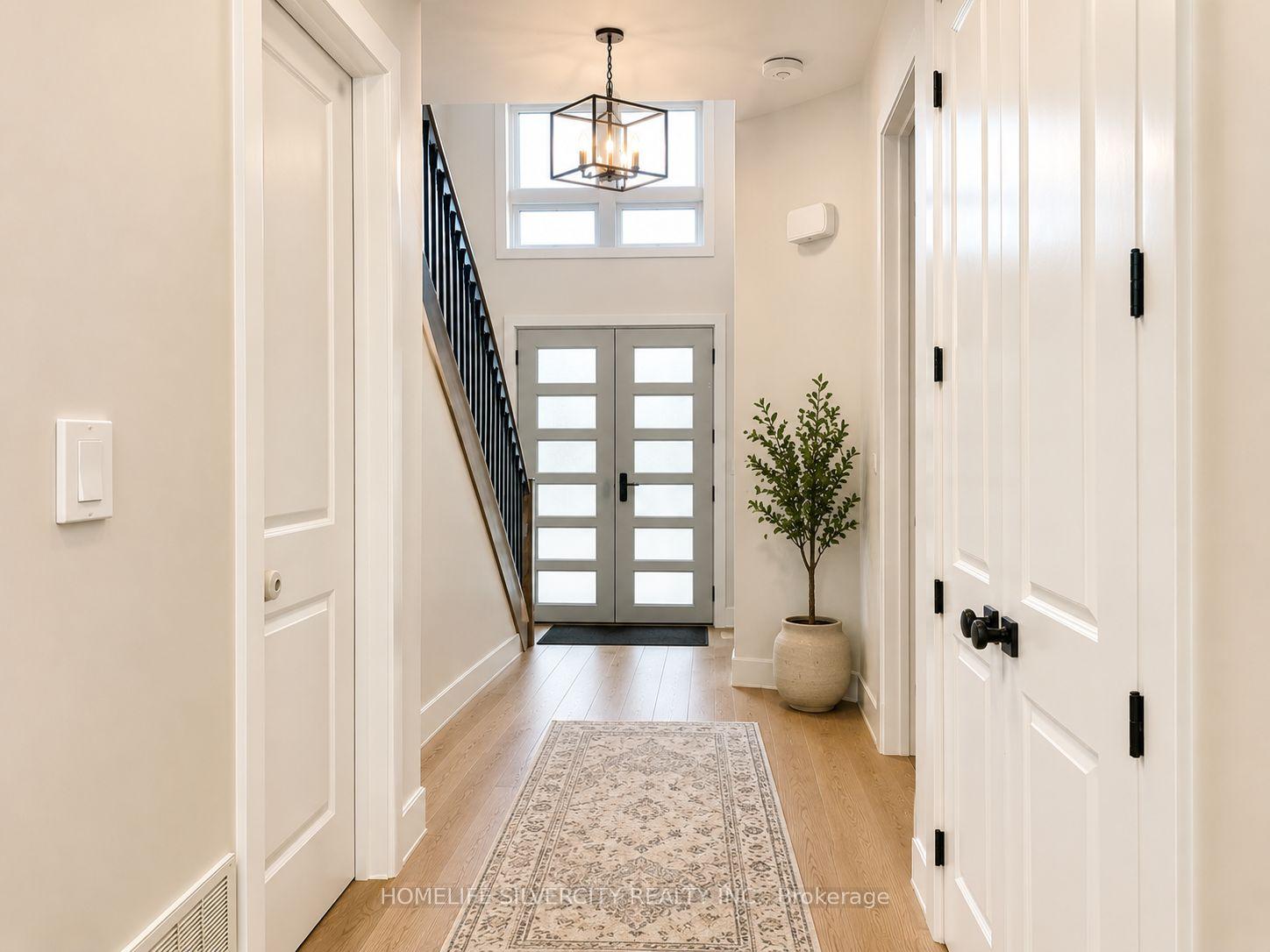 Photo 3 of 3108 Tillmann Road, London, South V — HOMEH