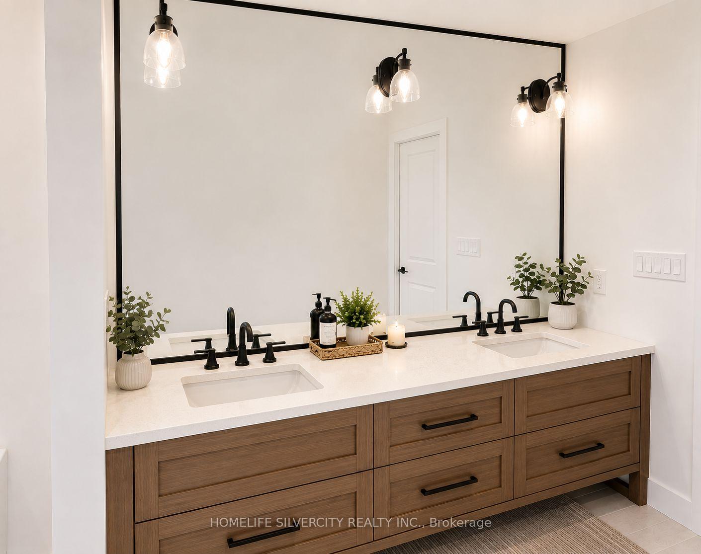 Photo 13 of 3108 Tillmann Road, London, South V — HOMEH