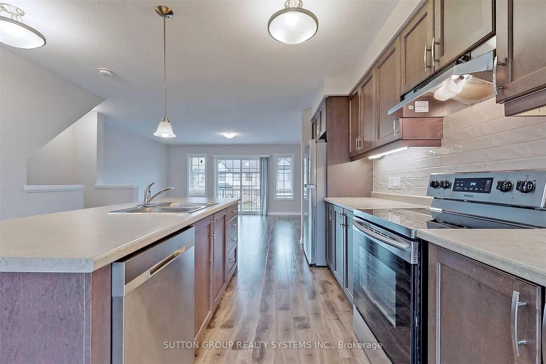 Photo 28 of 170 South Creek Drive, Kitchener, Doon South — HOMEH
