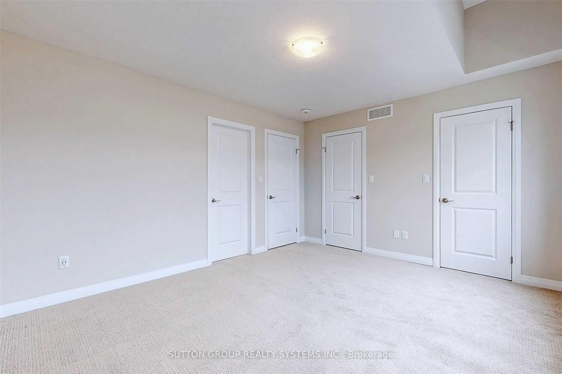 Photo 36 of 170 South Creek Drive, Kitchener, Doon South — HOMEH
