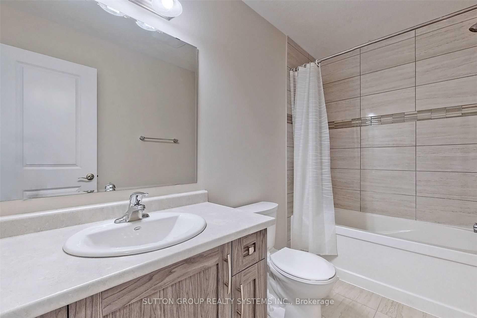 Photo 42 of 170 South Creek Drive, Kitchener, Doon South — HOMEH