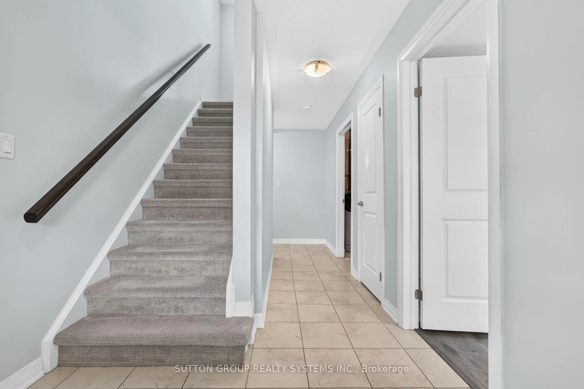 Photo 17 of 170 South Creek Drive, Kitchener, Doon South — HOMEH