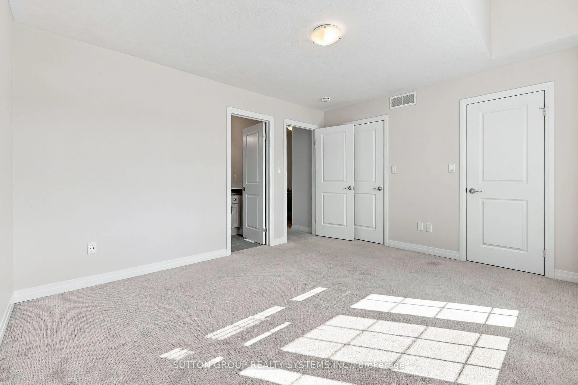 Photo 55 of 170 South Creek Drive, Kitchener, Doon South — HOMEH