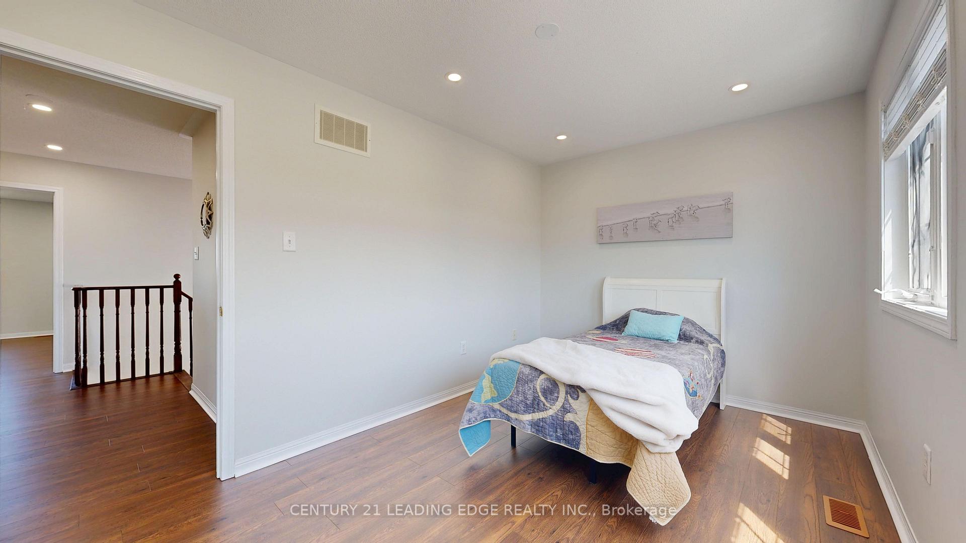 Photo 50 of 784 Ormond Drive, Oshawa, Samac — HOMEH