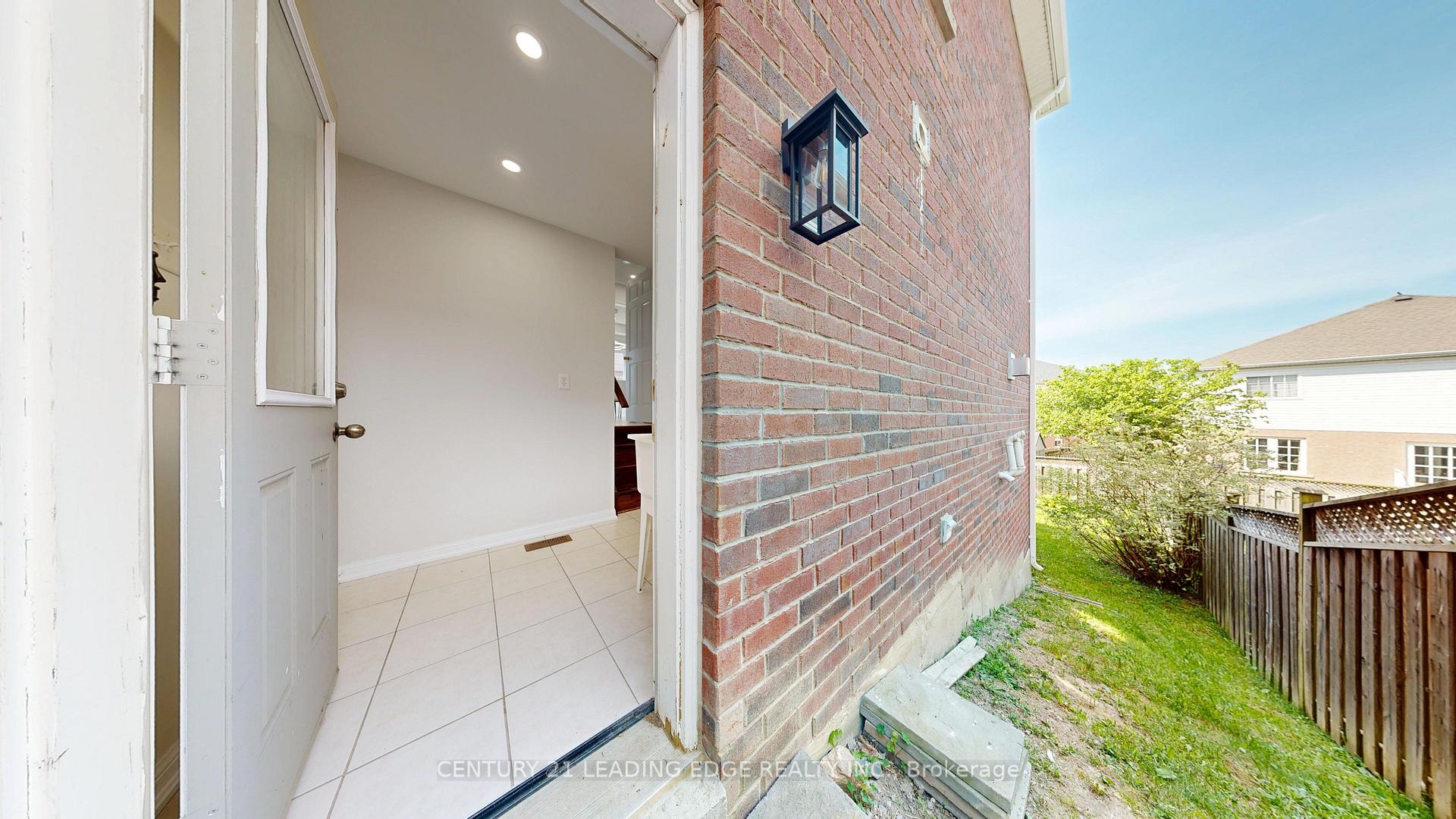 Photo 54 of 784 Ormond Drive, Oshawa, Samac — HOMEH