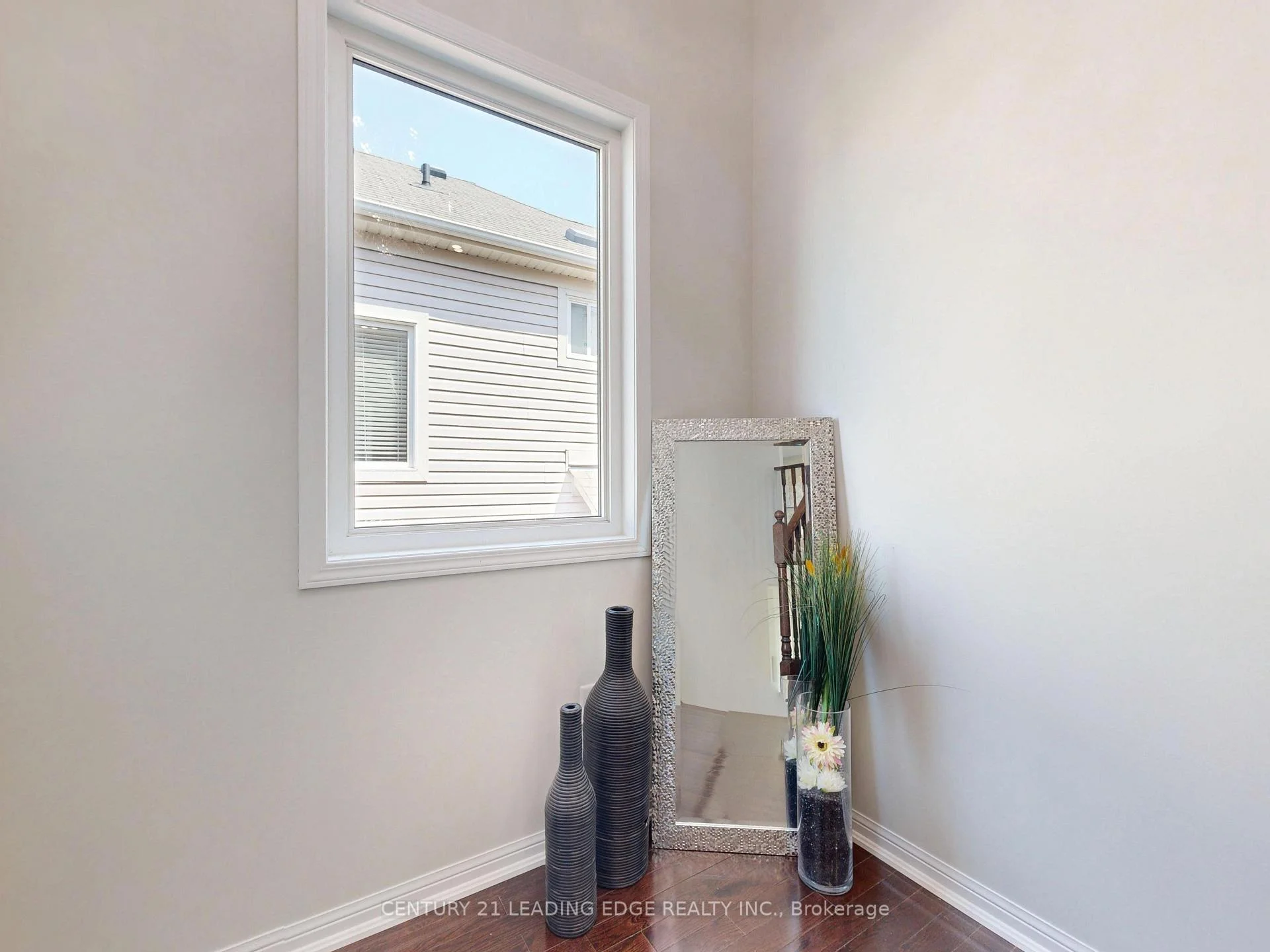 Photo 32 of 784 Ormond Drive, Oshawa, Samac — HOMEH