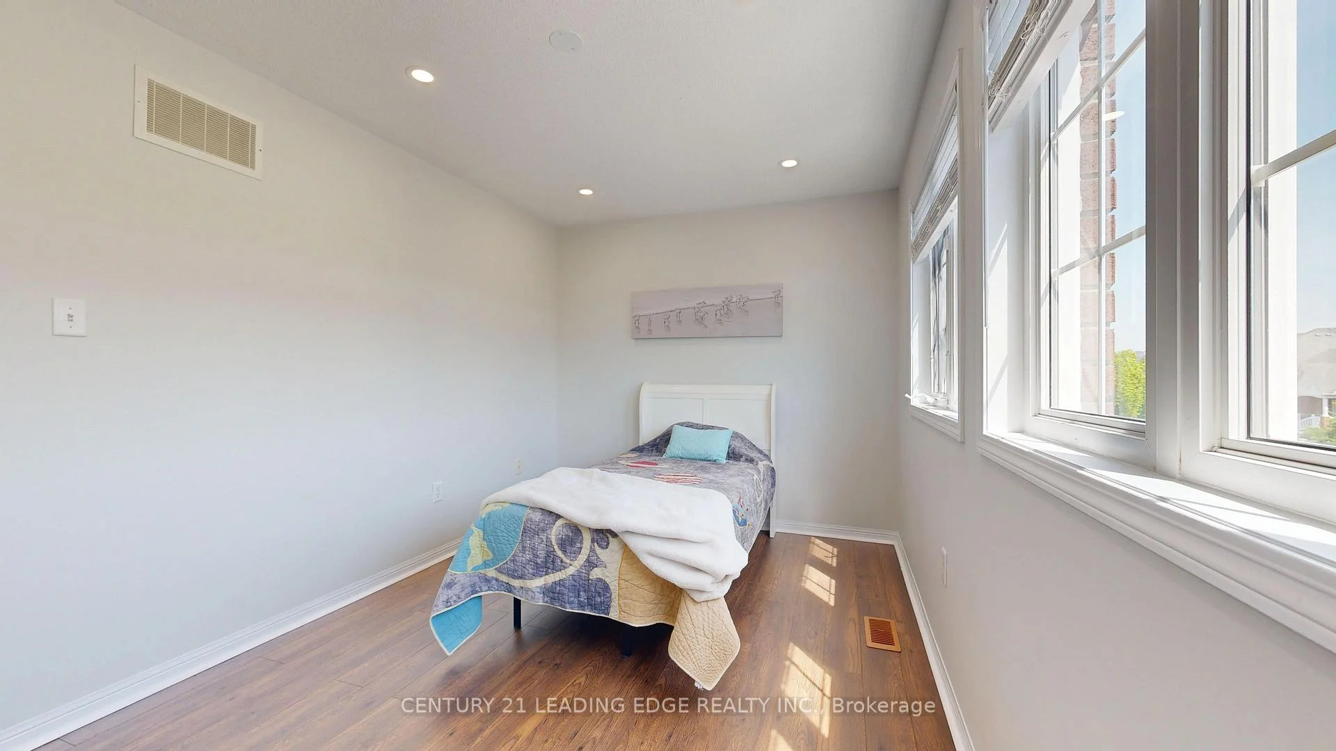 Photo 68 of 784 Ormond Drive, Oshawa, Samac — HOMEH