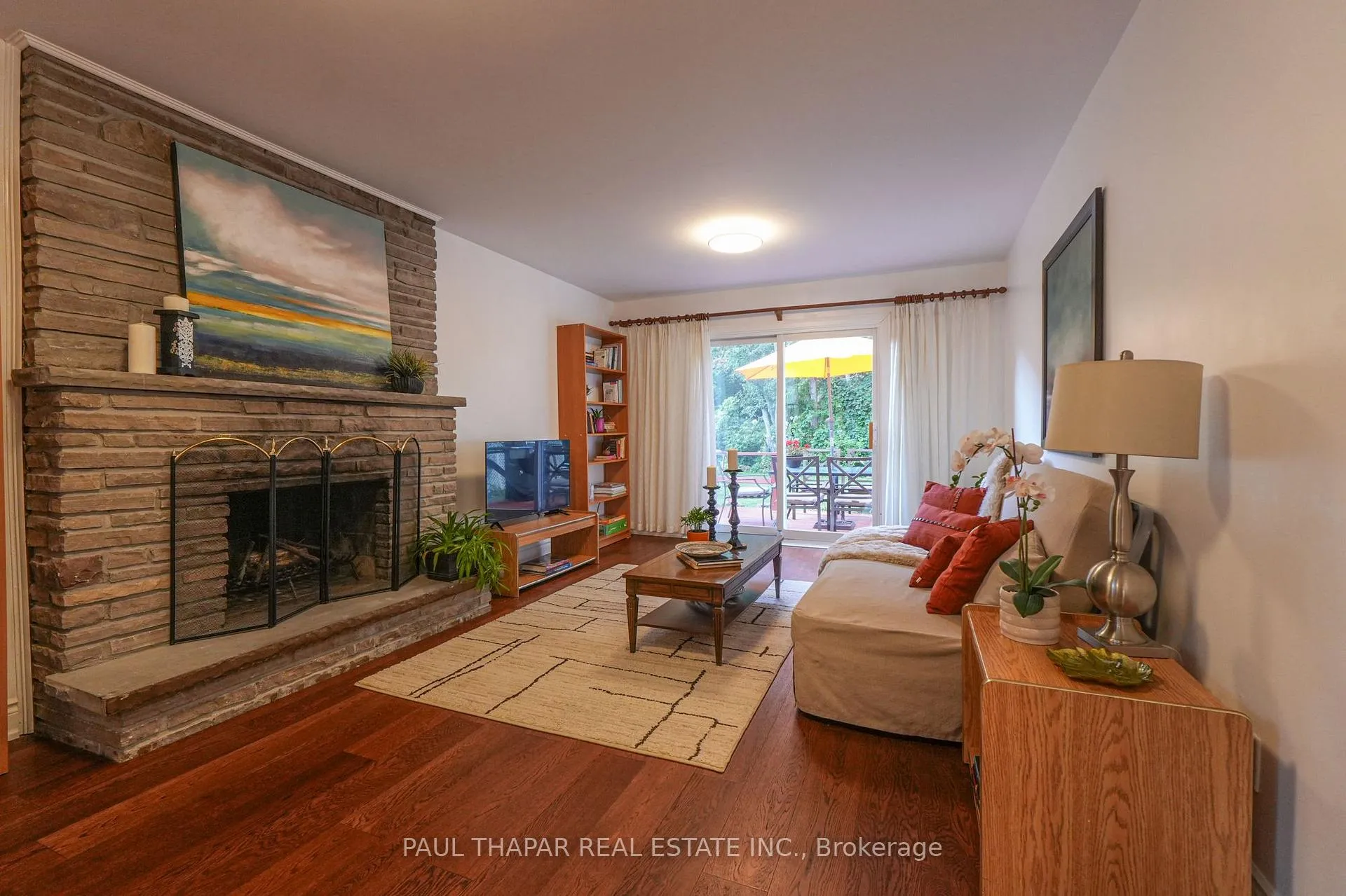 Photo 10 of 60 Seneca Hill Drive, North York, Don Valley Village — HOMEH