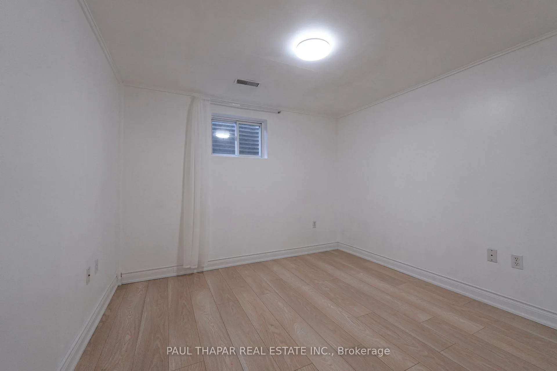 Photo 24 of 60 Seneca Hill Drive, North York, Don Valley Village — HOMEH