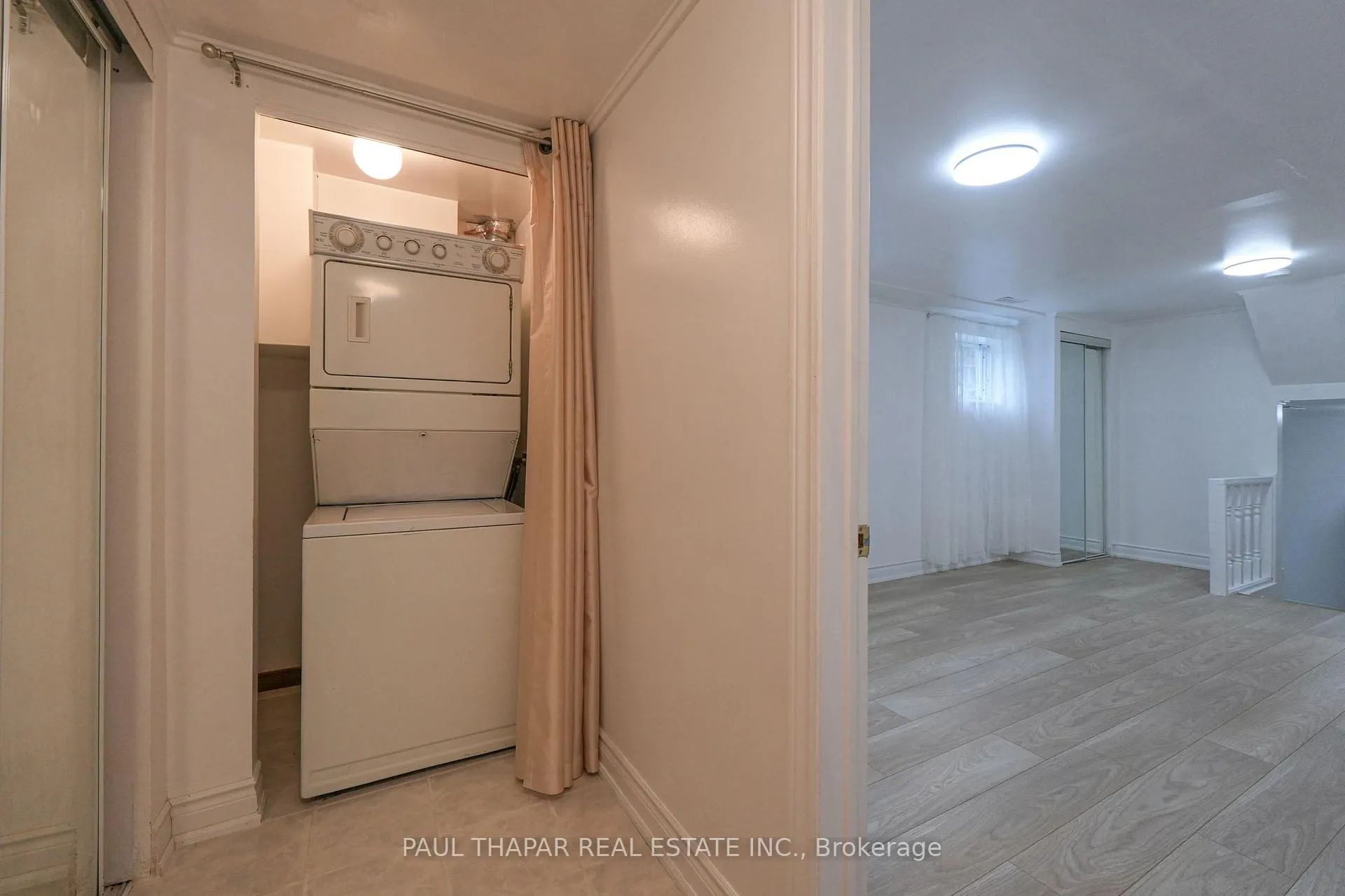 Photo 25 of 60 Seneca Hill Drive, North York, Don Valley Village — HOMEH