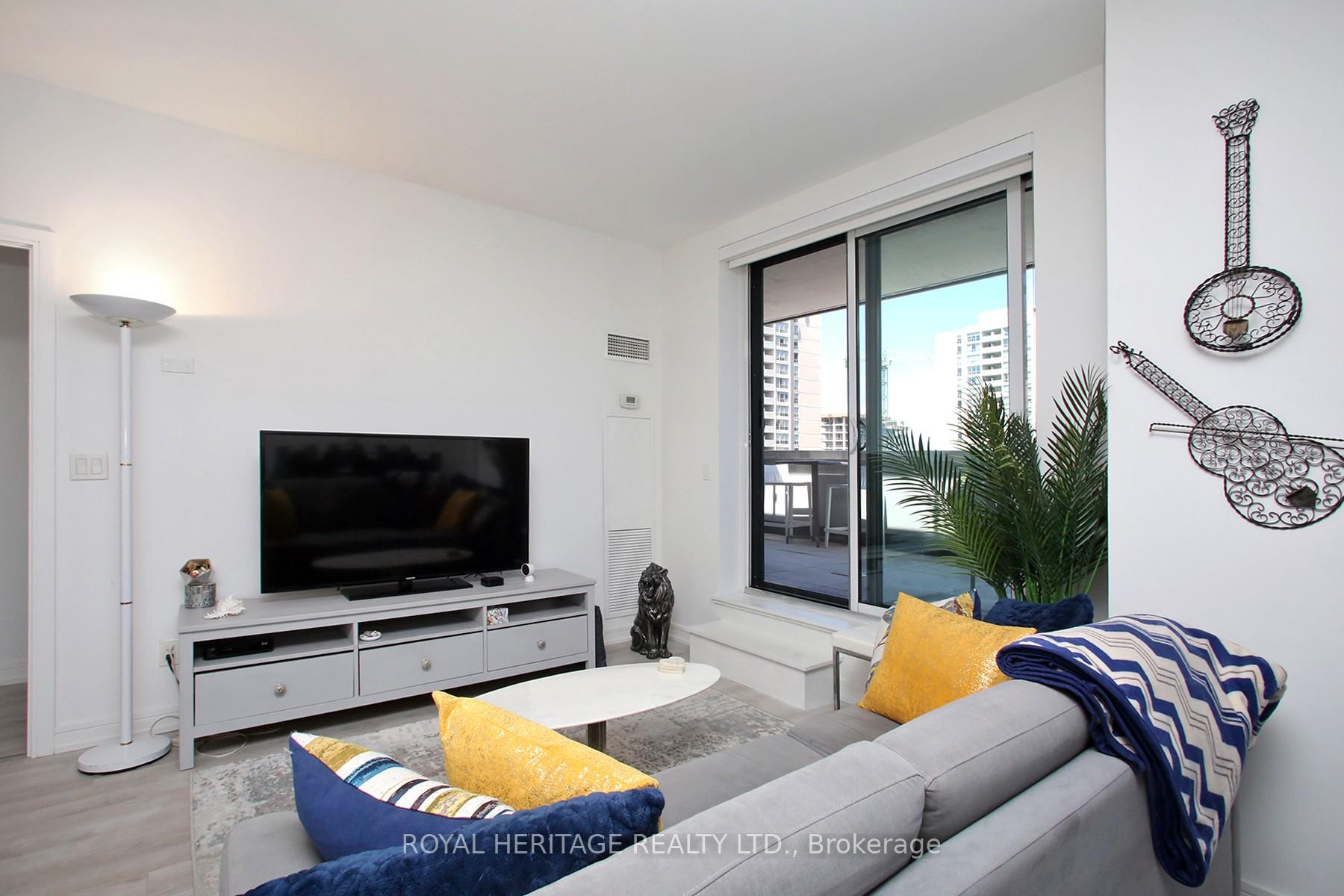 Photo 11 of Unit TPH08, 621 Sheppard Avenue, North York, Bayview Village — HOMEH