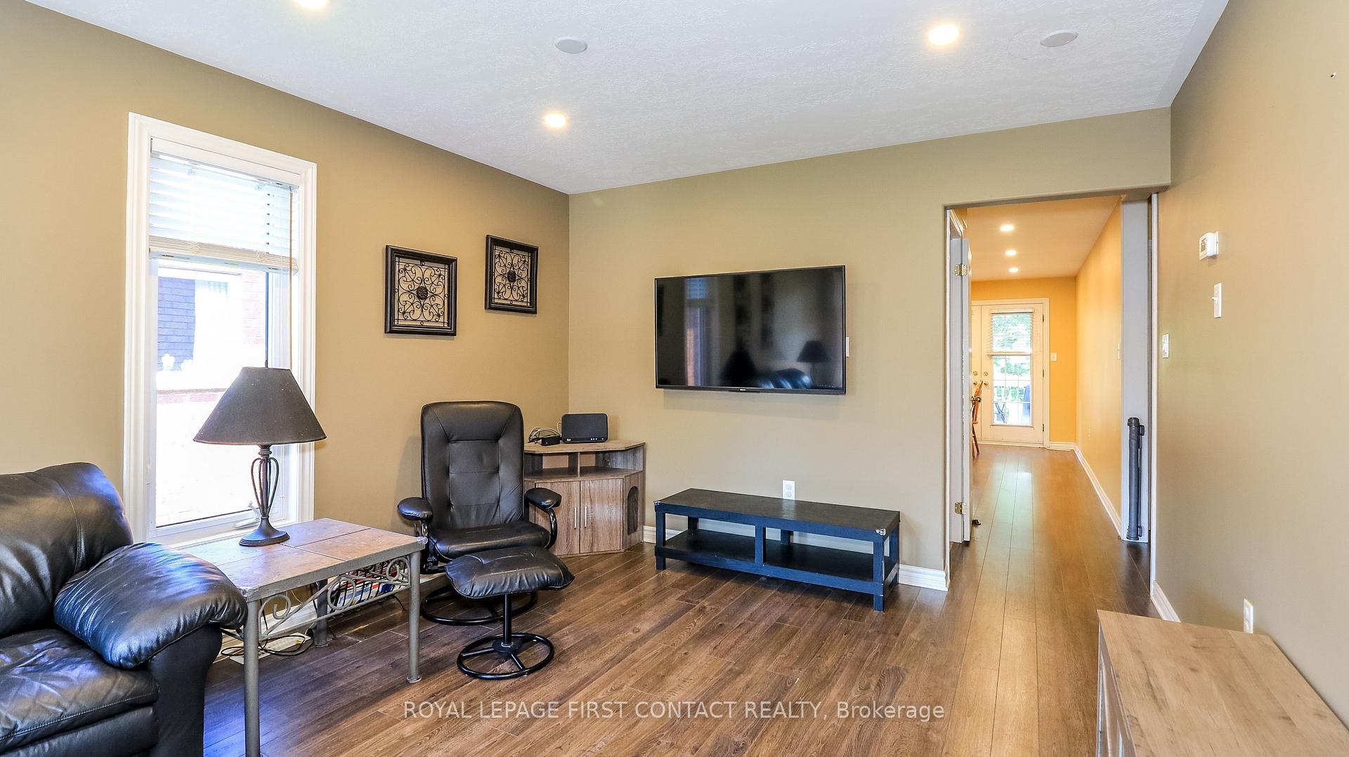 Photo 5 of 79 White Elm Road, Barrie, Holly — HOMEH