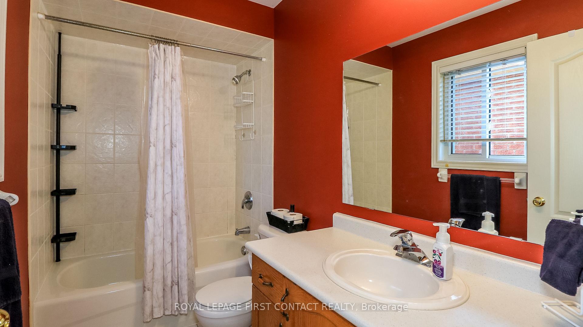 Photo 14 of 79 White Elm Road, Barrie, Holly — HOMEH
