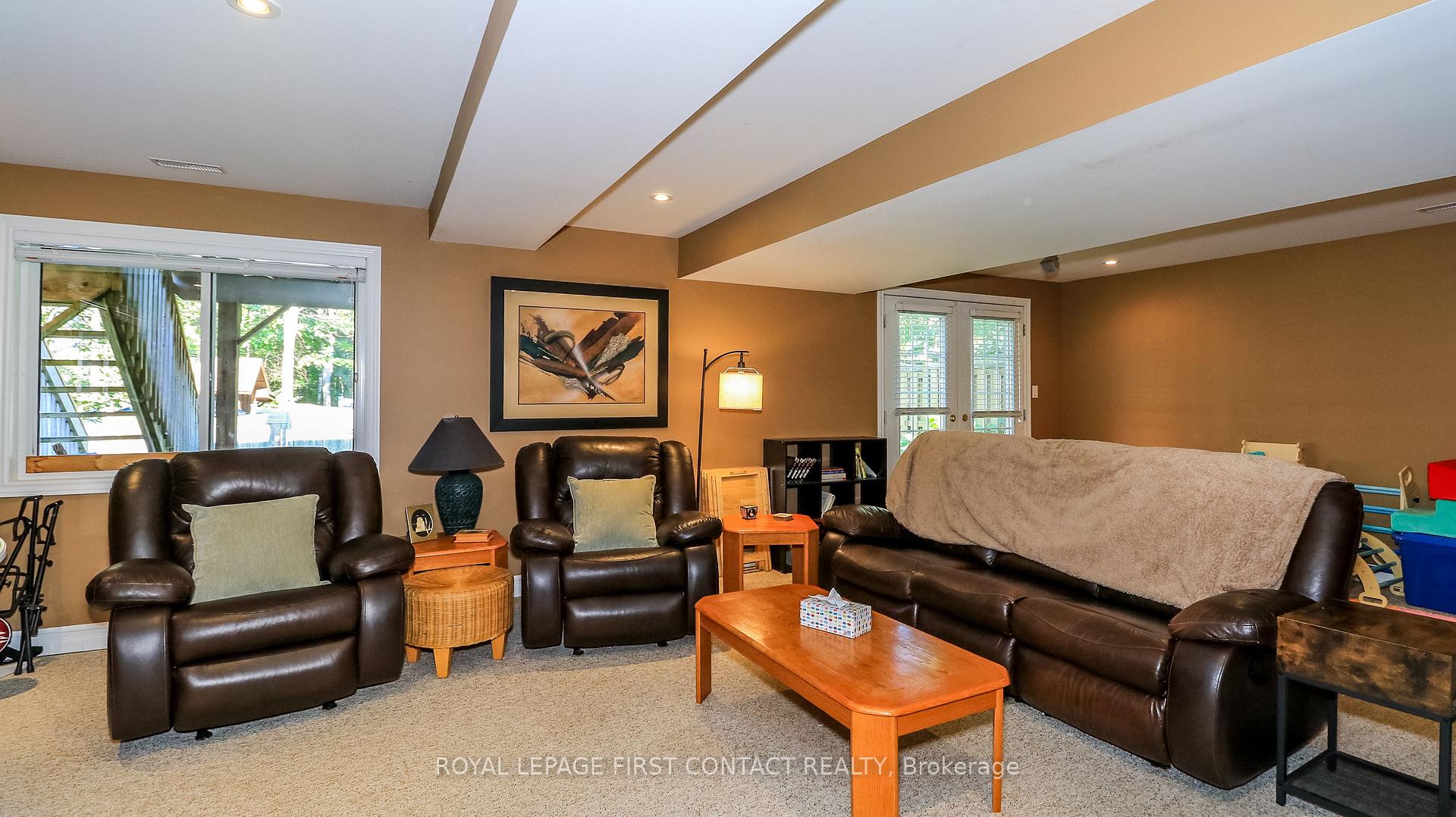 Photo 19 of 79 White Elm Road, Barrie, Holly — HOMEH