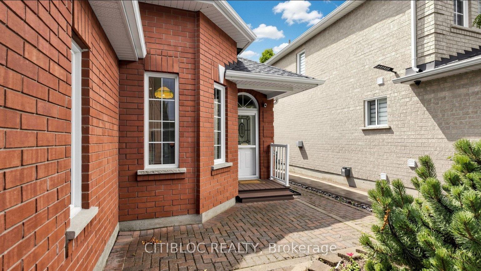 Photo 5 of 299 Tupper Boulevard, New Tecumseth, Alliston — HOMEH