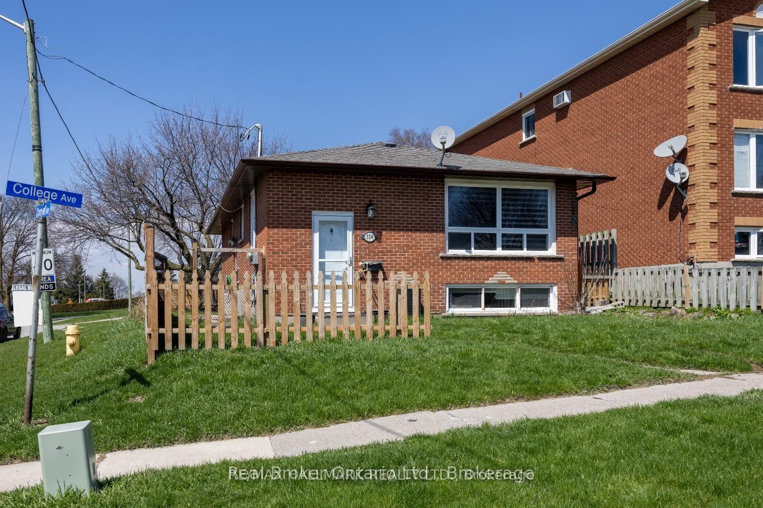 Photo of Unit Main, 324 College Avenue