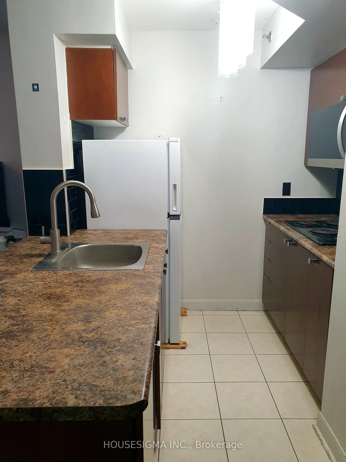 Photo 24 of Unit 1010, 200 Victoria Street, Toronto, Church-Yonge Corridor — HOMEH