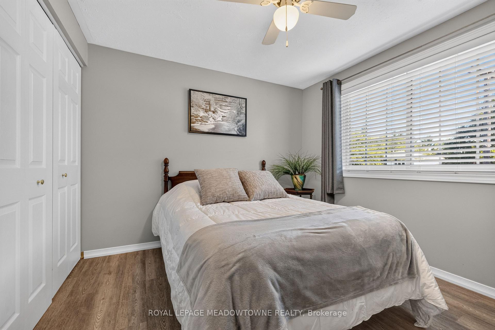 Photo 19 of 30 Metcalfe Court, Halton Hills, Georgetown — HOMEH
