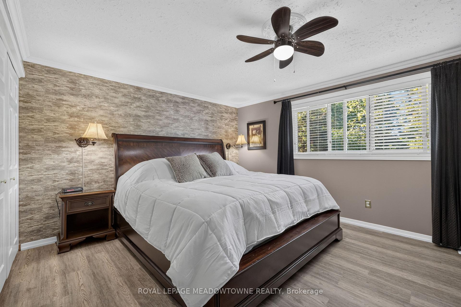Photo 24 of 30 Metcalfe Court, Halton Hills, Georgetown — HOMEH