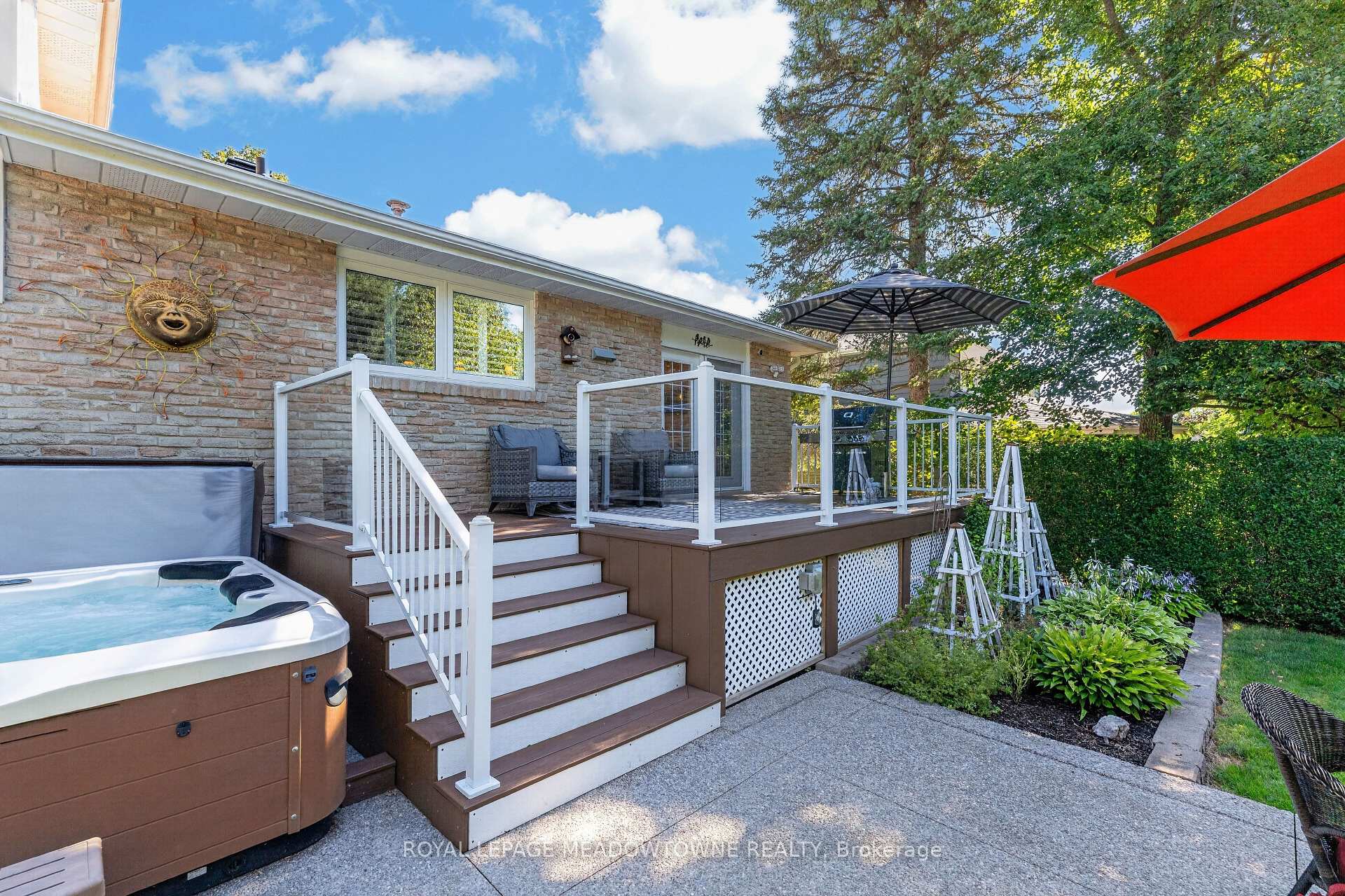 Photo 32 of 30 Metcalfe Court, Halton Hills, Georgetown — HOMEH