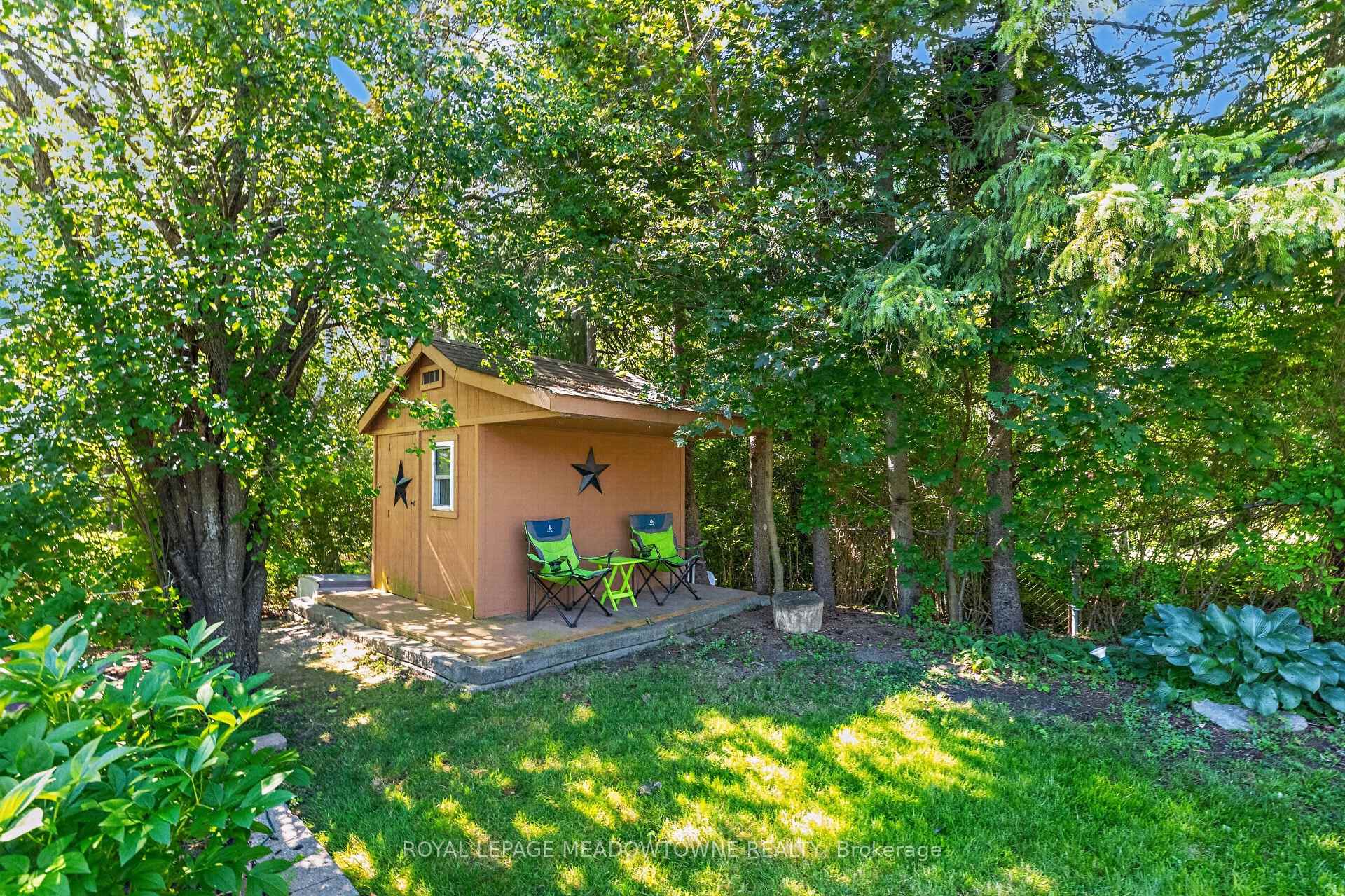 Photo 38 of 30 Metcalfe Court, Halton Hills, Georgetown — HOMEH