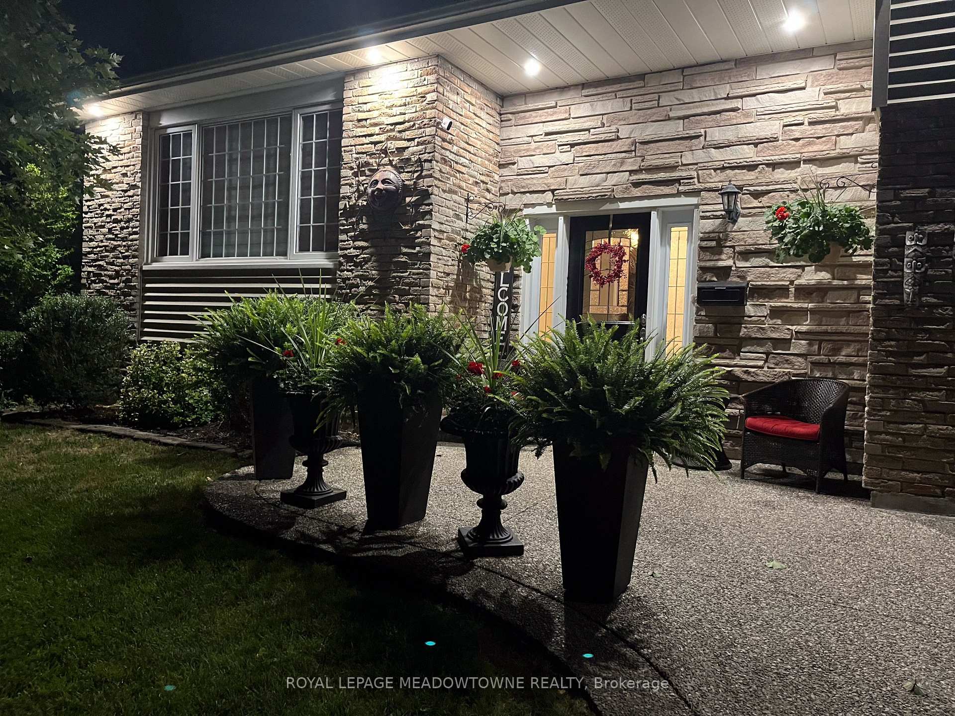 Photo 50 of 30 Metcalfe Court, Halton Hills, Georgetown — HOMEH