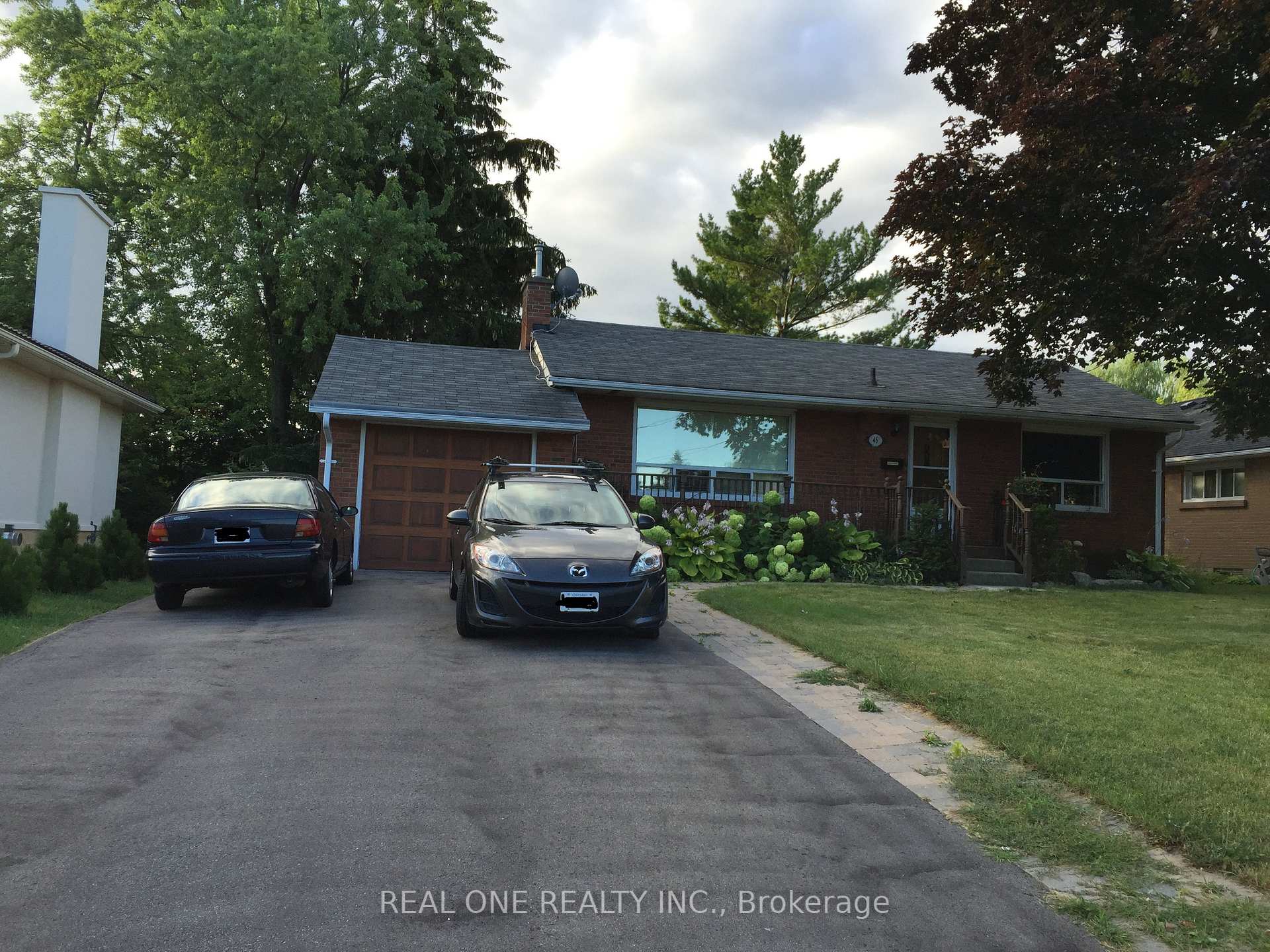 Photo 1 of Unit - Bsmt, 45 River Road, Mississauga, Streetsville — HOMEH
