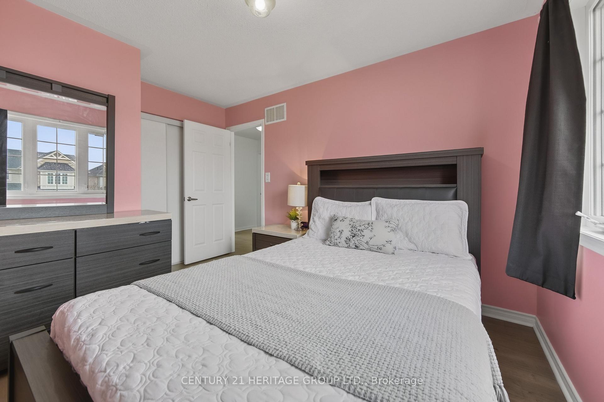Photo 18 of 17 Gordon Drive, New Tecumseth, Alliston — HOMEH