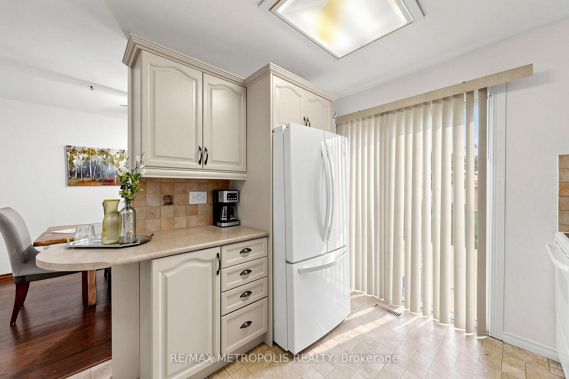 Photo 15 of Unit 96, 580 Eyer Drive, Pickering, West Shore — HOMEH