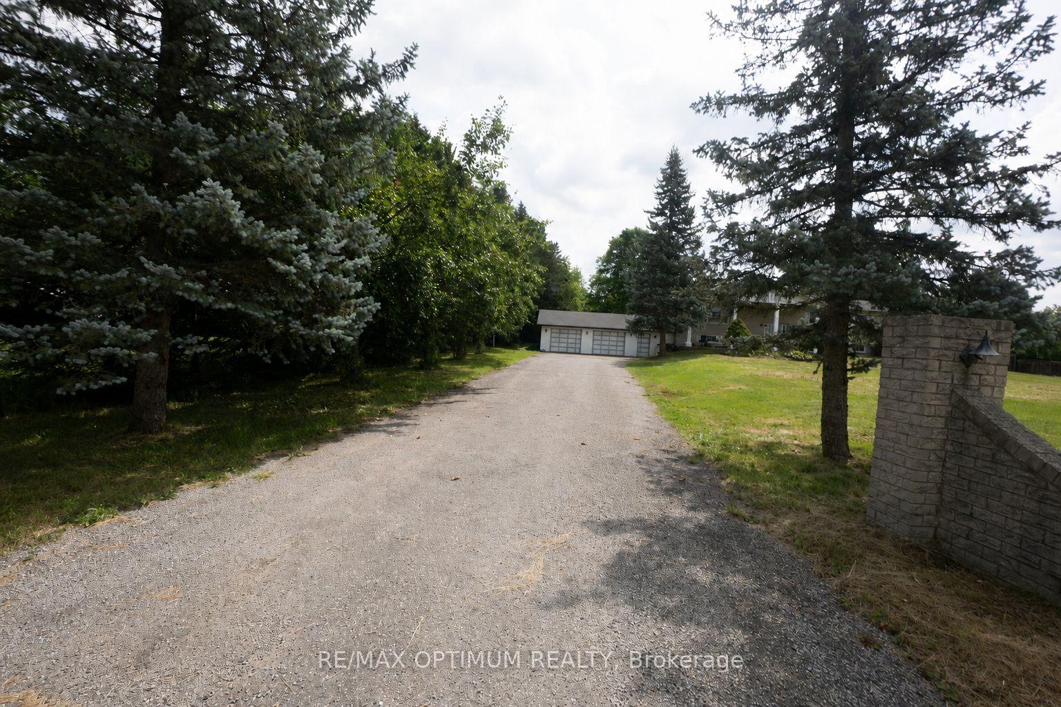 Photo 5 of 11900 5 Side Road, Halton Hills, Rural Halton Hills — HOMEH