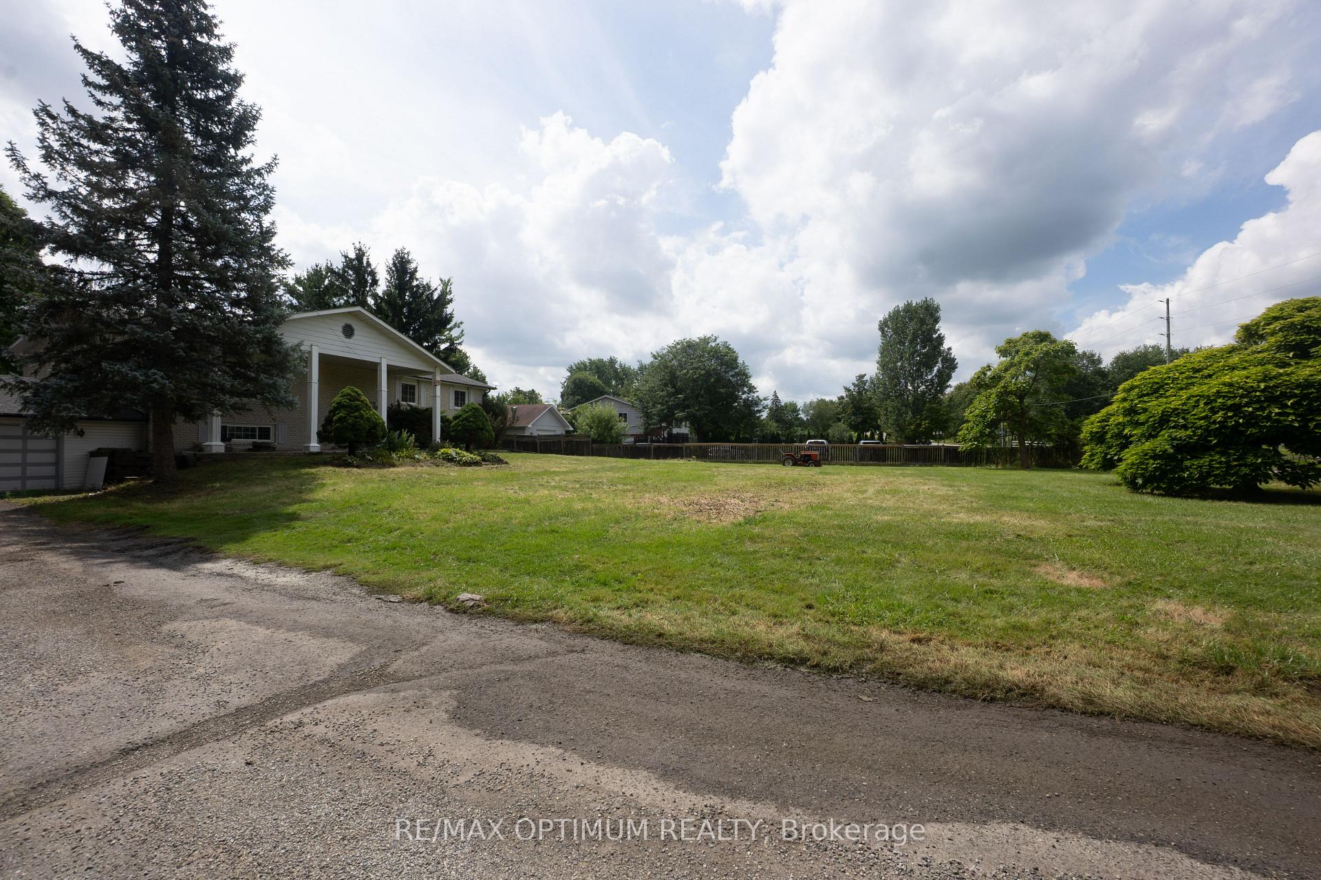 Photo 6 of 11900 5 Side Road, Halton Hills, Rural Halton Hills — HOMEH