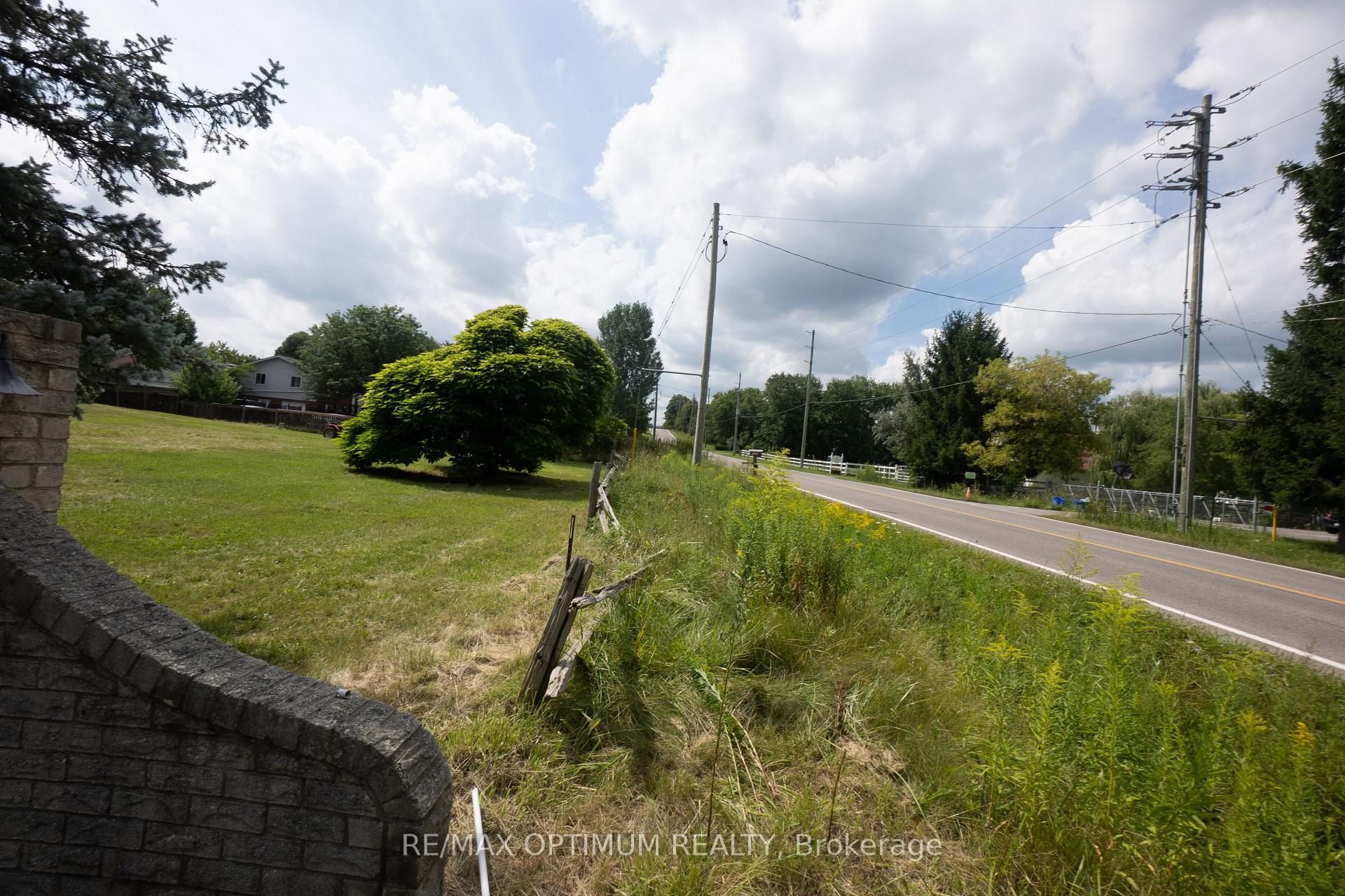 Photo 14 of 11900 5 Side Road, Halton Hills, Rural Halton Hills — HOMEH