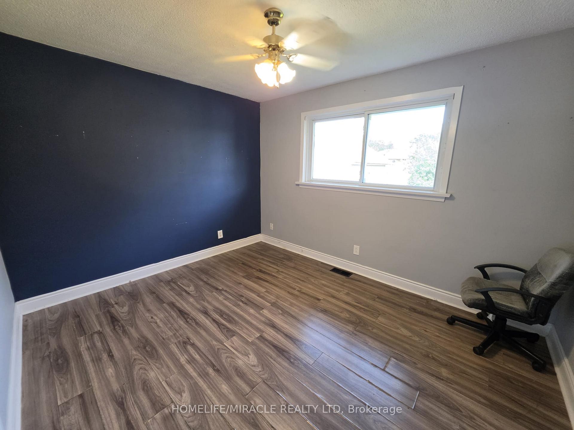 Photo 6 of 7150 Douglas Crescent, Niagara Falls, Arad/Fallsview — HOMEH