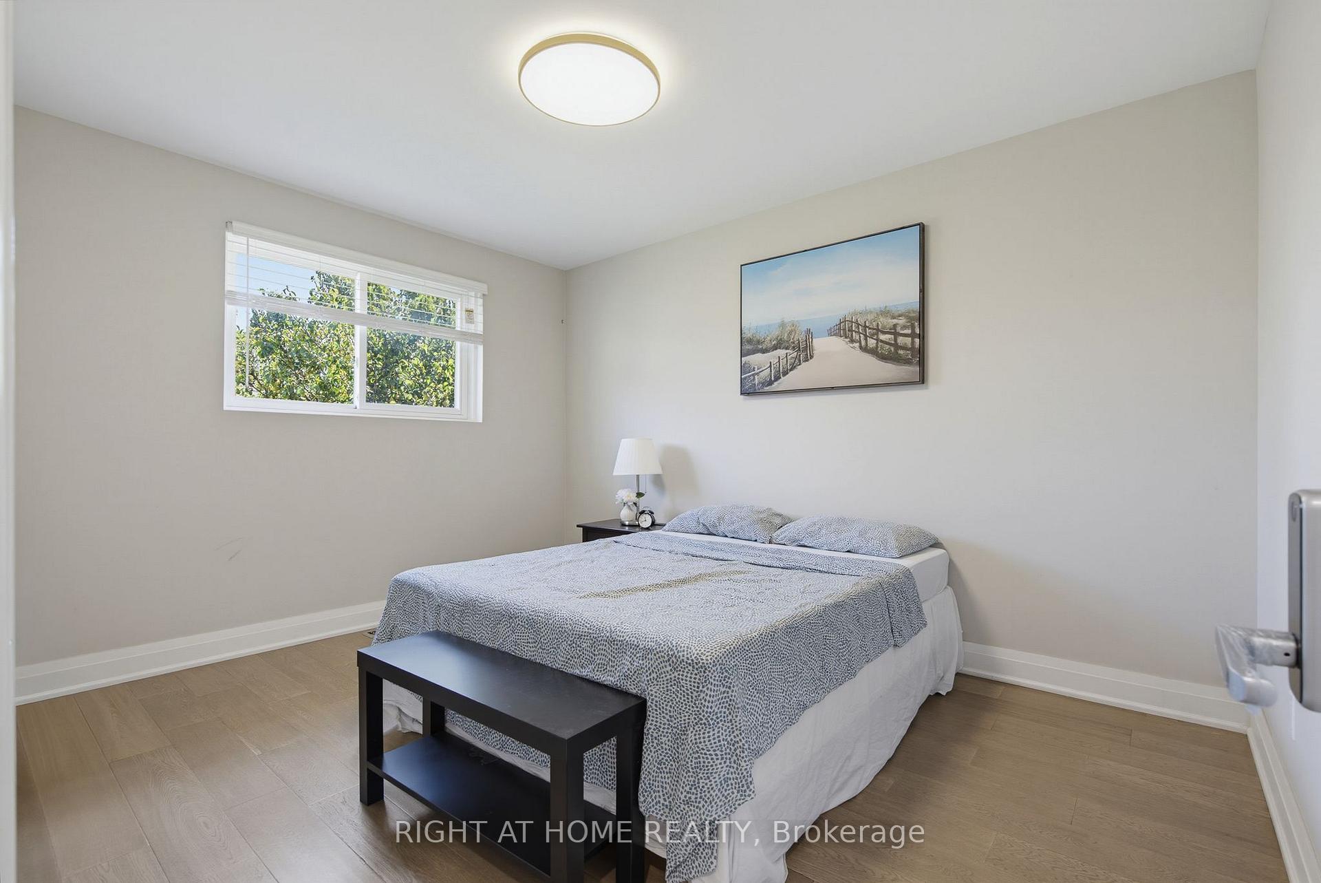 Photo 19 of 363 Sentinel Road, North York, York University Heights — HOMEH