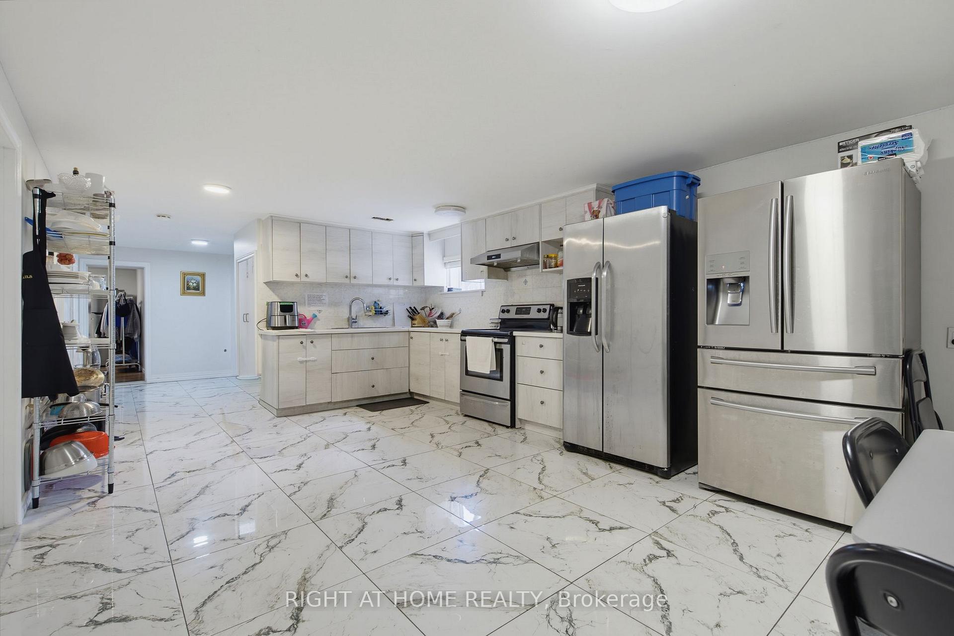 Photo 34 of 363 Sentinel Road, North York, York University Heights — HOMEH