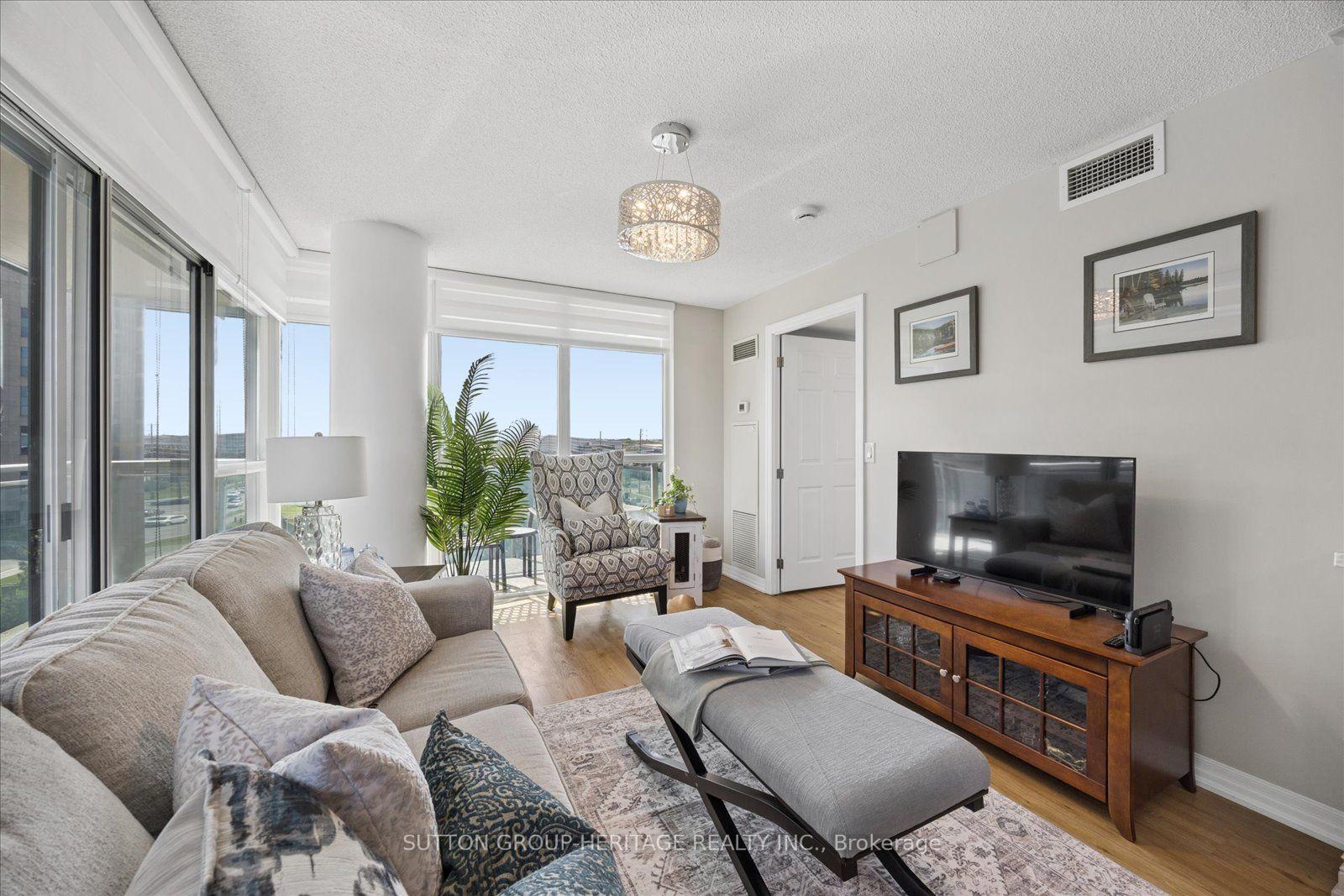 Photo 5 of Unit 603, 1600 Charles Street, Whitby, Port Whitby — HOMEH