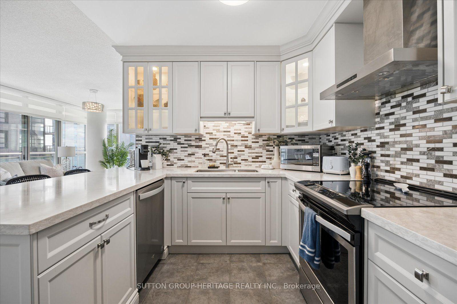 Photo 13 of Unit 603, 1600 Charles Street, Whitby, Port Whitby — HOMEH
