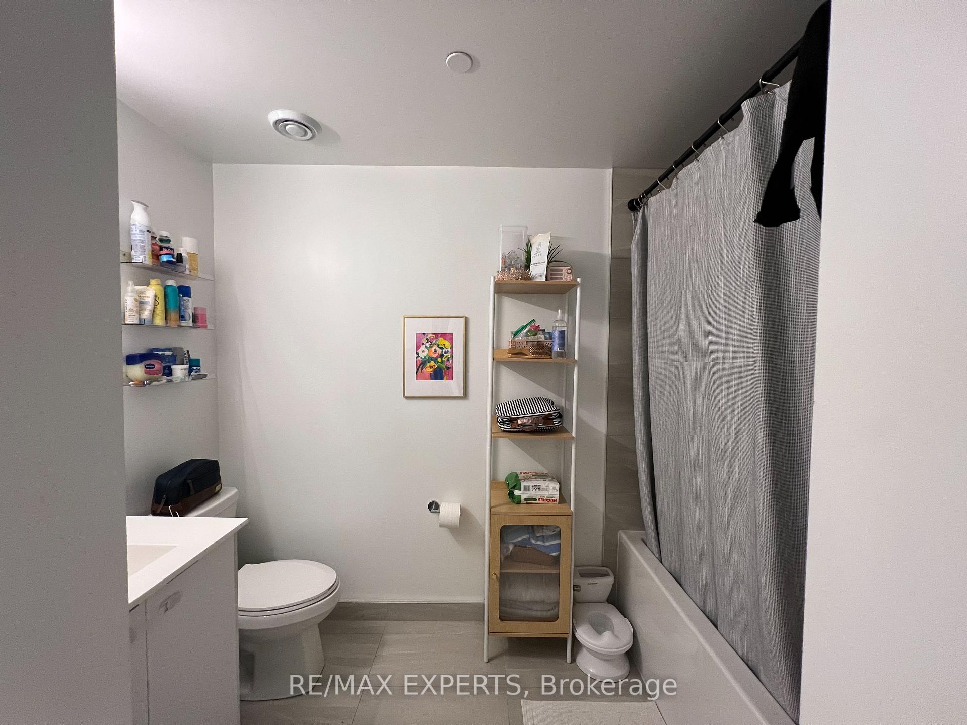 Photo 7 of Unit 431, 181 Sheppard Avenue E, North York, Willowdale East — HOMEH