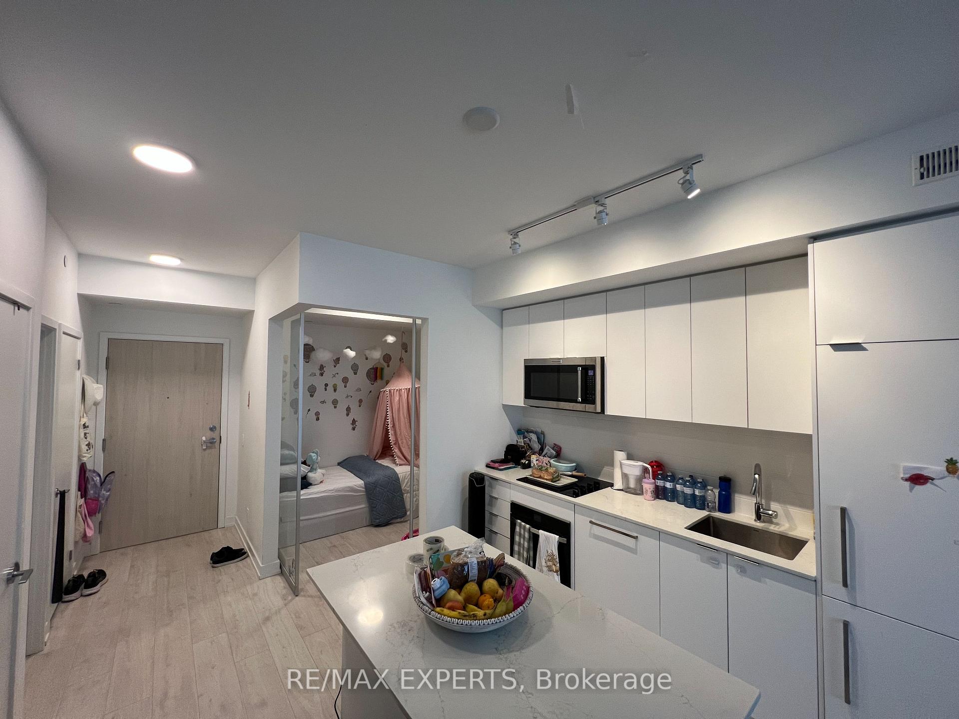 Photo 17 of Unit 431, 181 Sheppard Avenue E, North York, Willowdale East — HOMEH