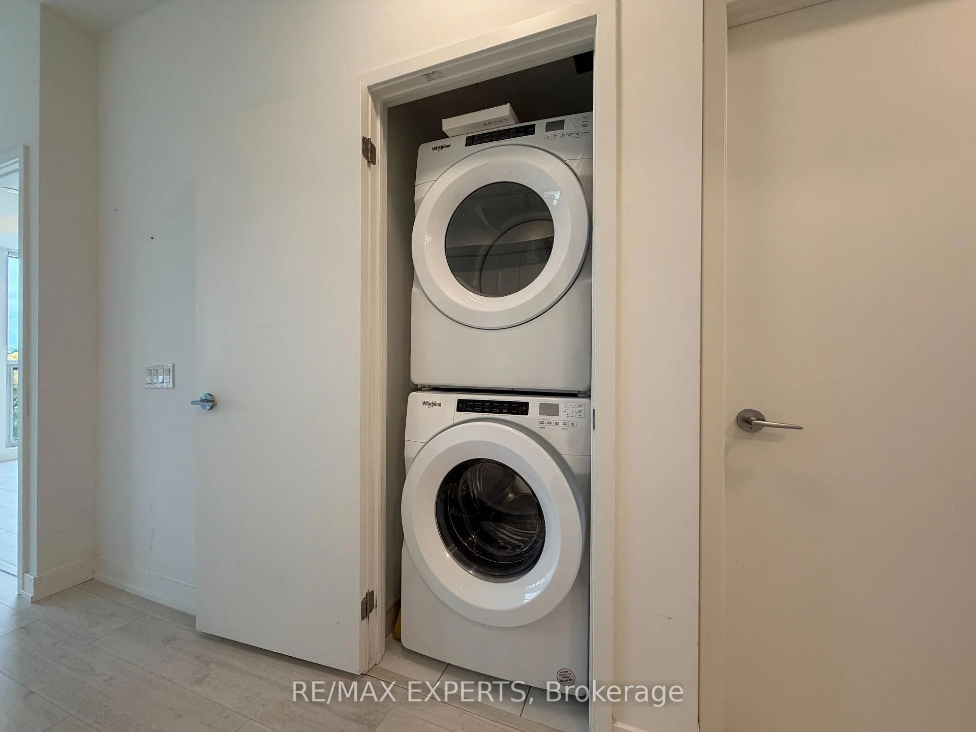 Photo 12 of Unit 431, 181 Sheppard Avenue E, North York, Willowdale East — HOMEH
