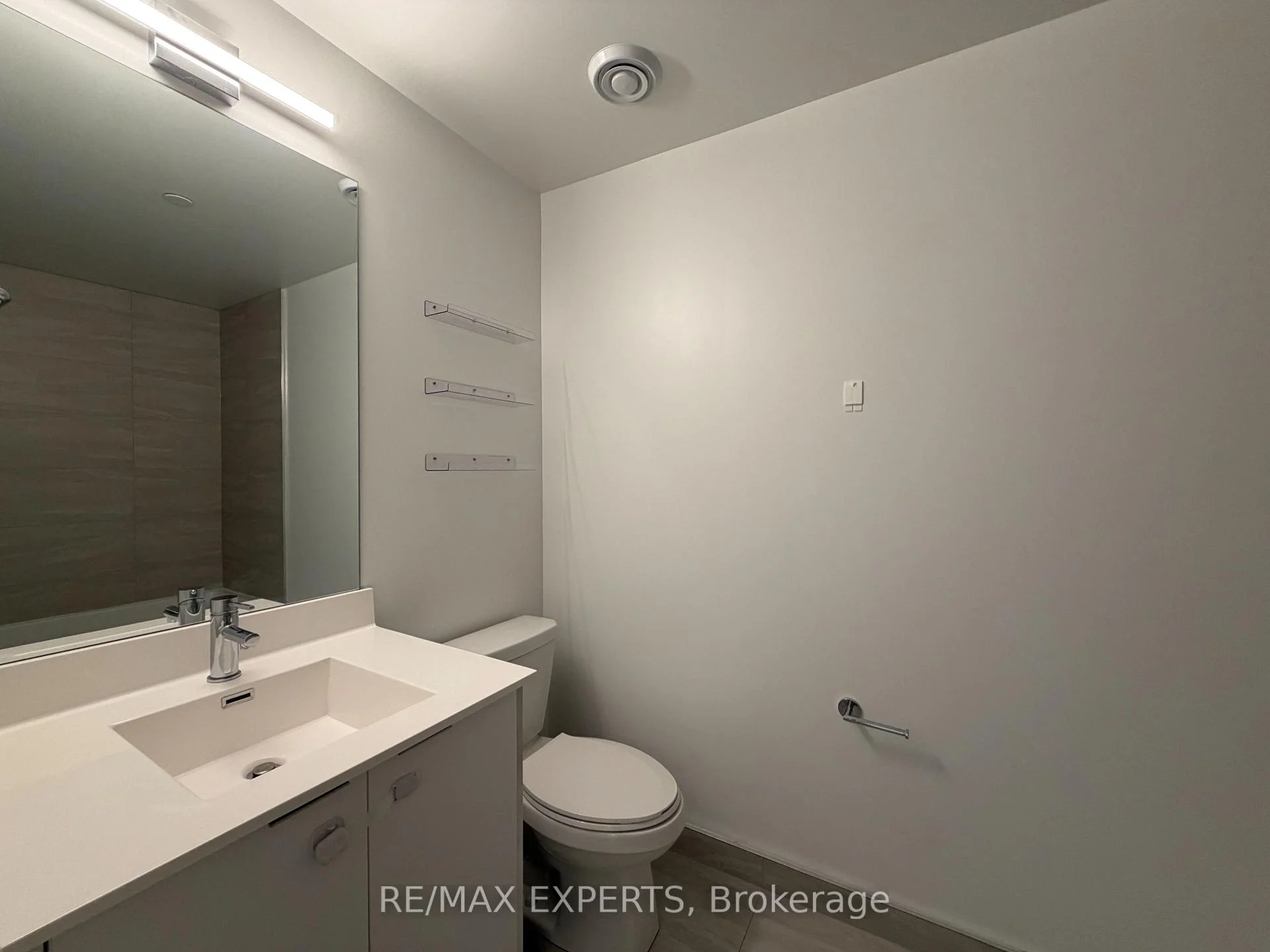 Photo 18 of Unit 431, 181 Sheppard Avenue E, North York, Willowdale East — HOMEH