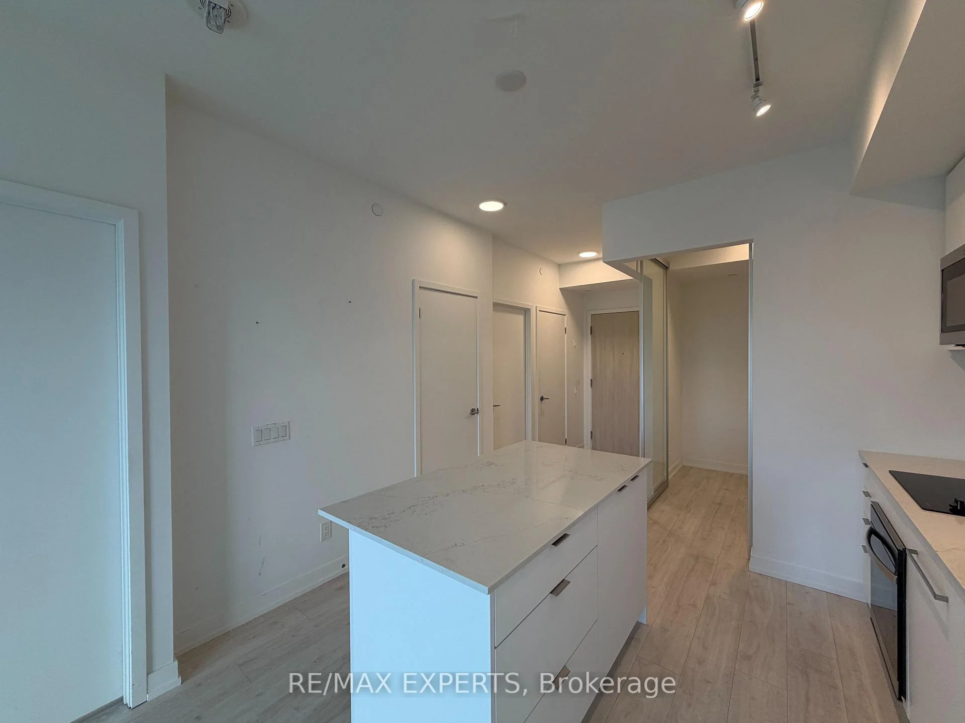 Photo 30 of Unit 431, 181 Sheppard Avenue E, North York, Willowdale East — HOMEH