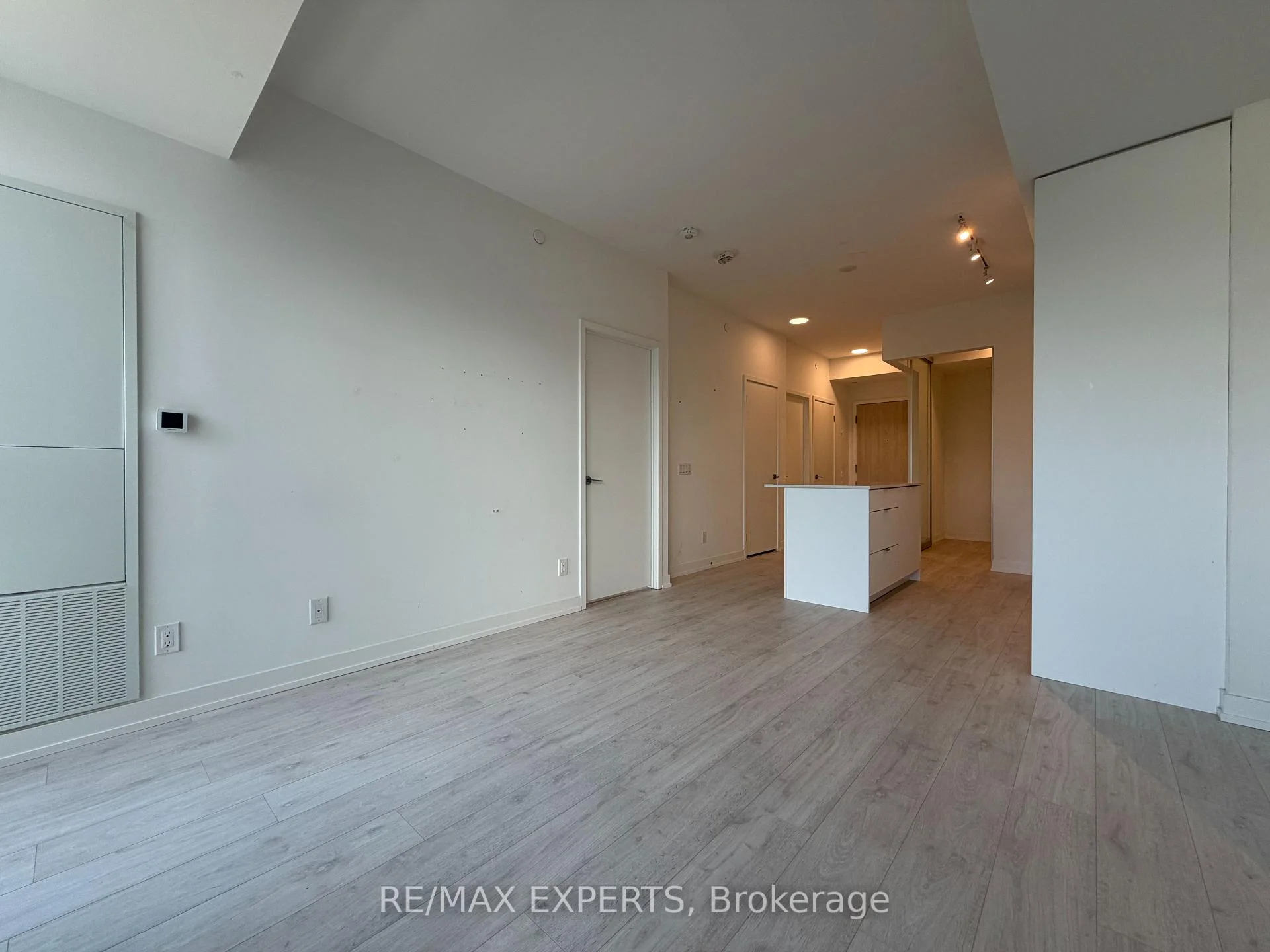 Photo 42 of Unit 431, 181 Sheppard Avenue E, North York, Willowdale East — HOMEH