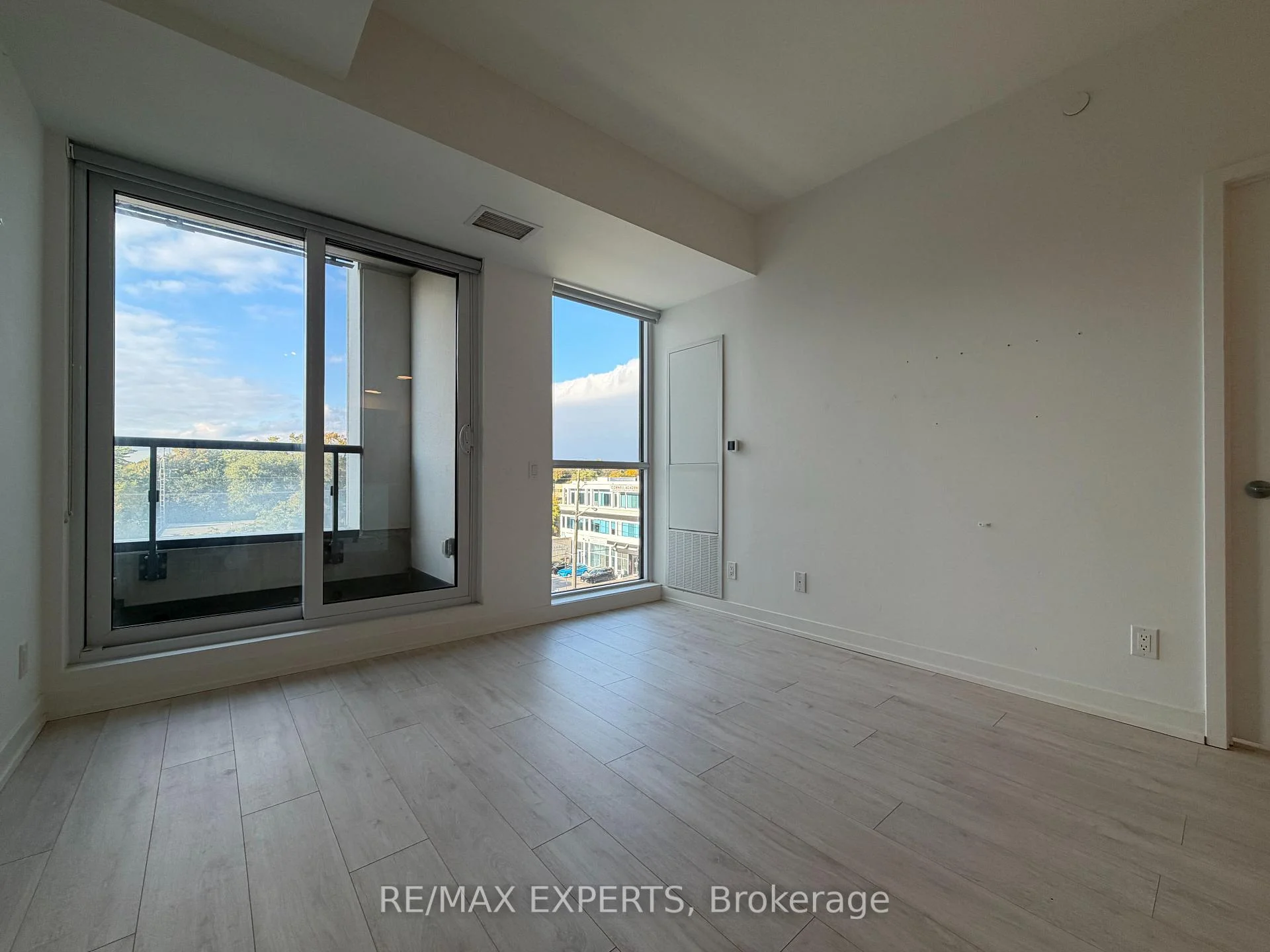 Photo 46 of Unit 431, 181 Sheppard Avenue E, North York, Willowdale East — HOMEH