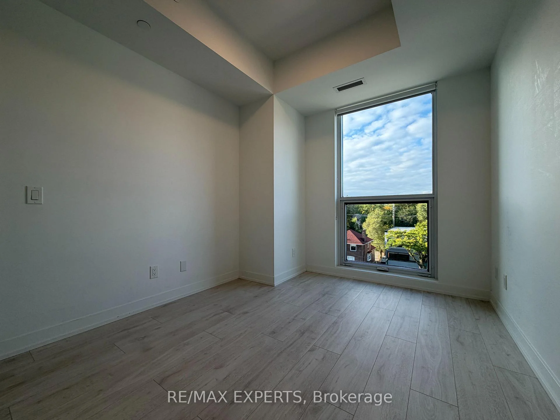 Photo 56 of Unit 431, 181 Sheppard Avenue E, North York, Willowdale East — HOMEH