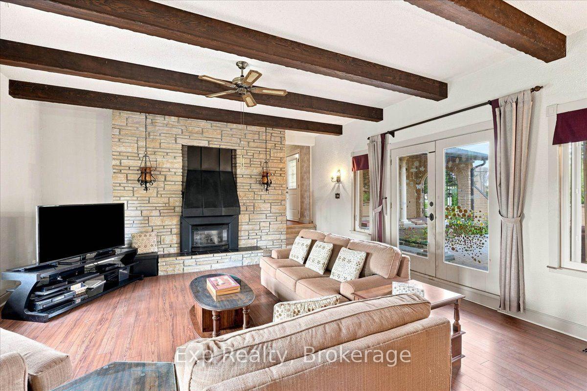 Photo 6 of 126 Casey Road, Belleville, Thurlow Ward — HOMEH