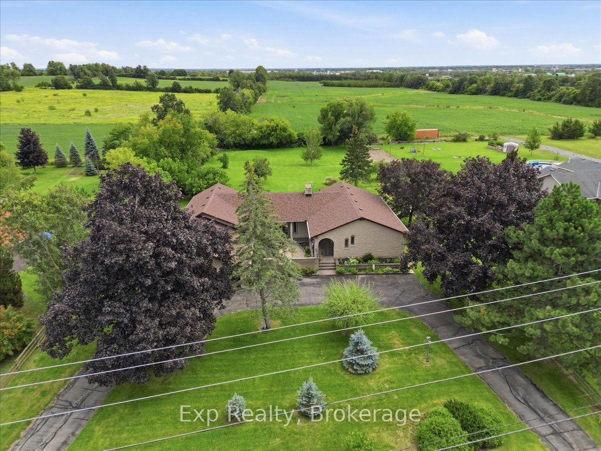 Photo 8 of 126 Casey Road, Belleville, Thurlow Ward — HOMEH
